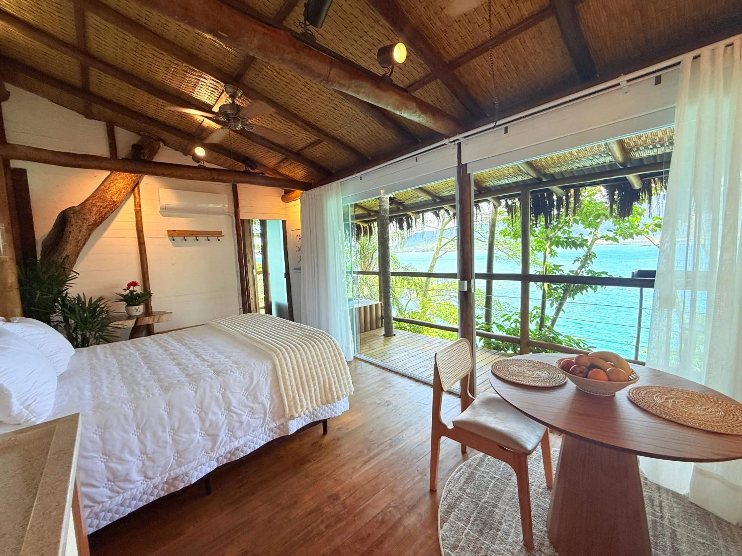 Bed in Gidu Ilhabela