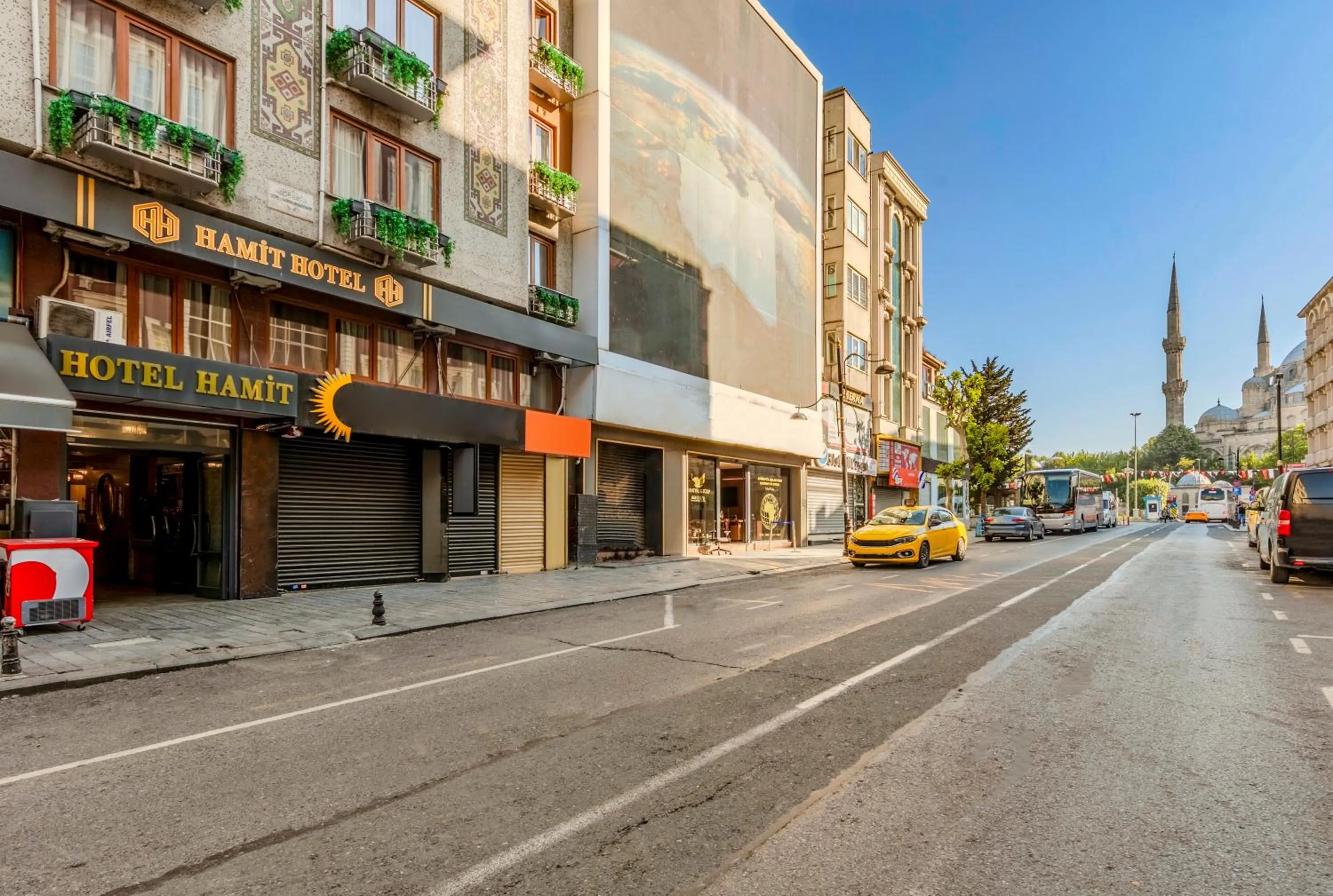 Facade/entrance in Hamit Hotel Istanbul - Special Category