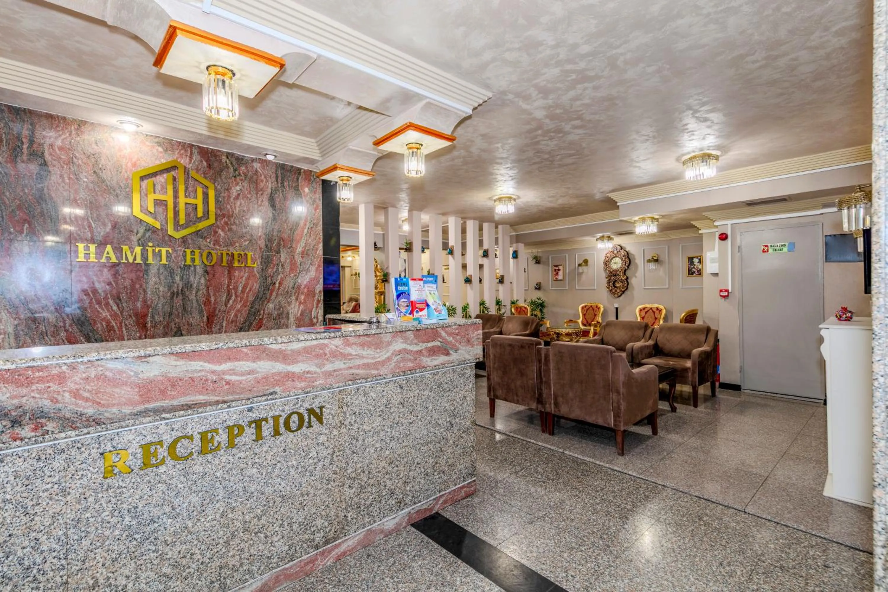 Lobby or reception in Hamit Hotel Istanbul - Special Category