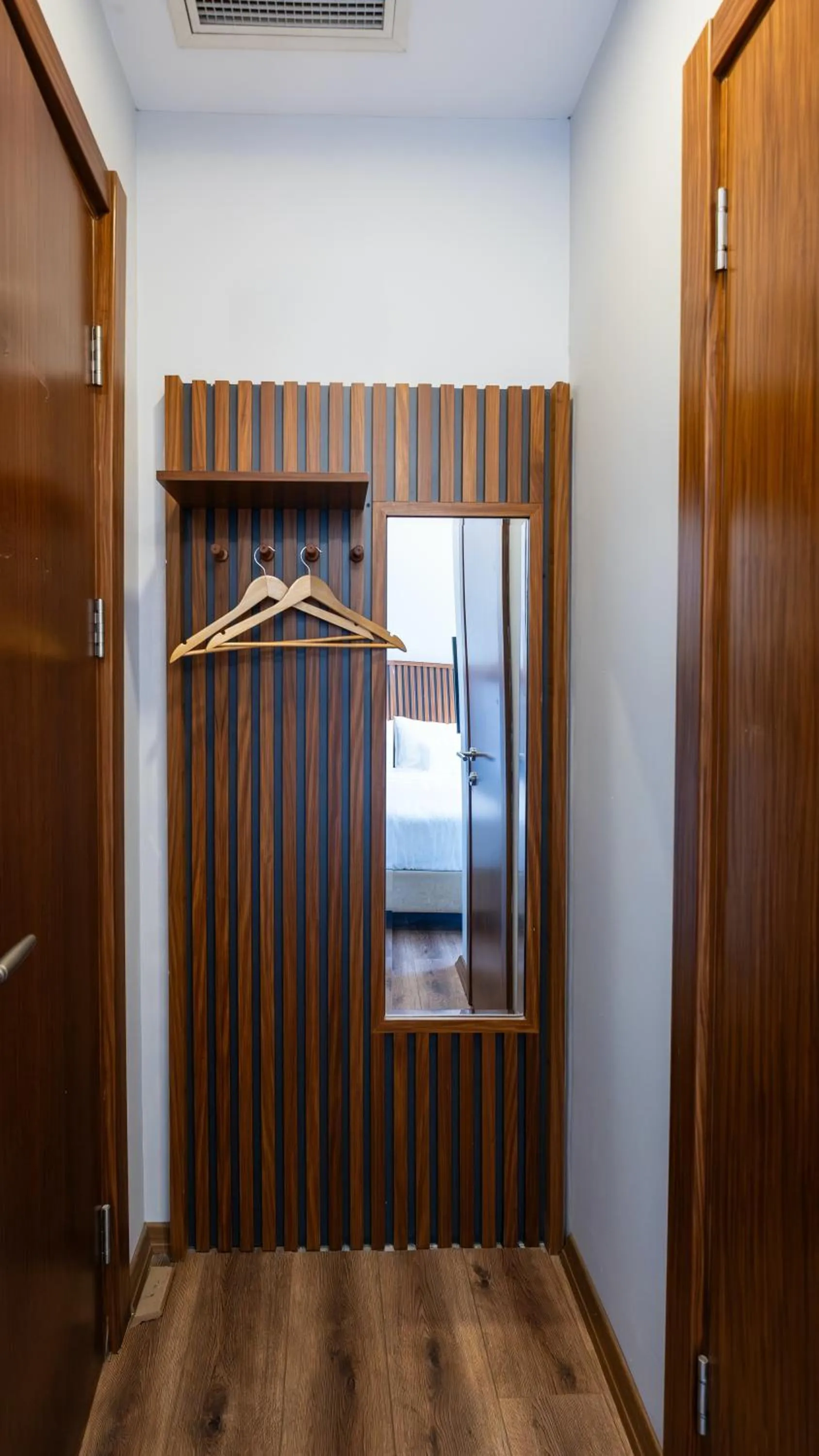 wardrobe in Discovery Hotel