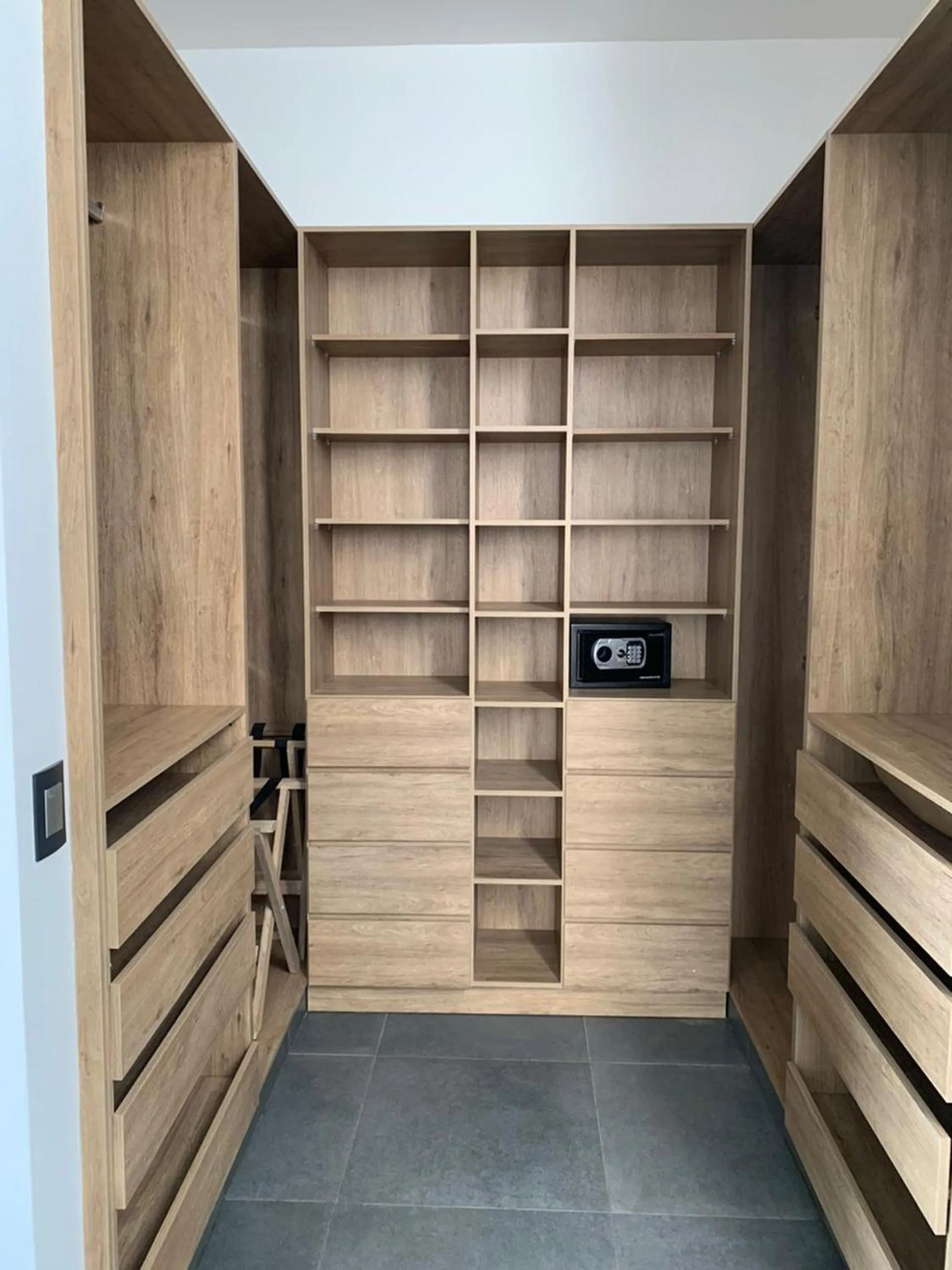 wardrobe in Casa Begonias Hotel mas Villas