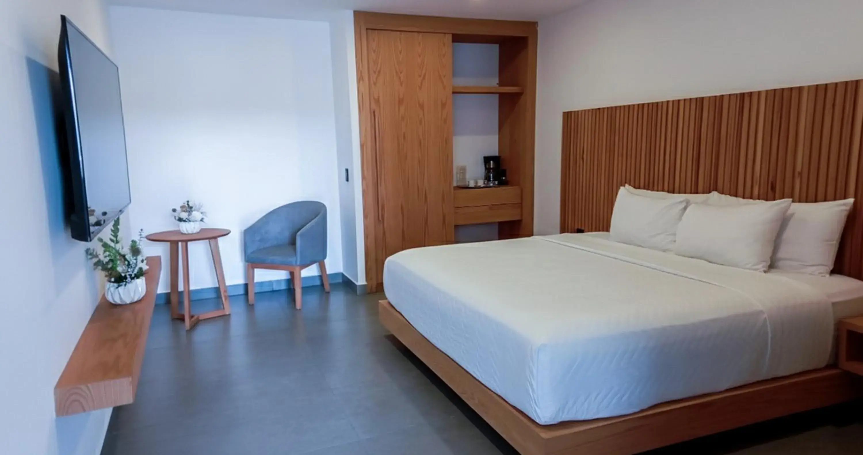 Deluxe King Room in Casa Begonias Hotel mas Villas Deluxe King Room in Casa Begonias Hotel mas Villas