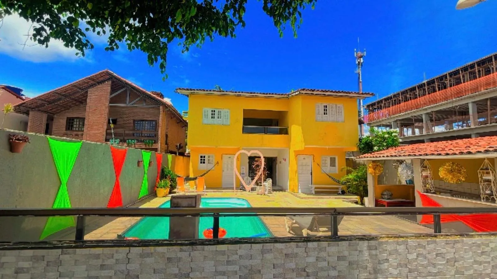 Property building in Pousada Clarice Suítes