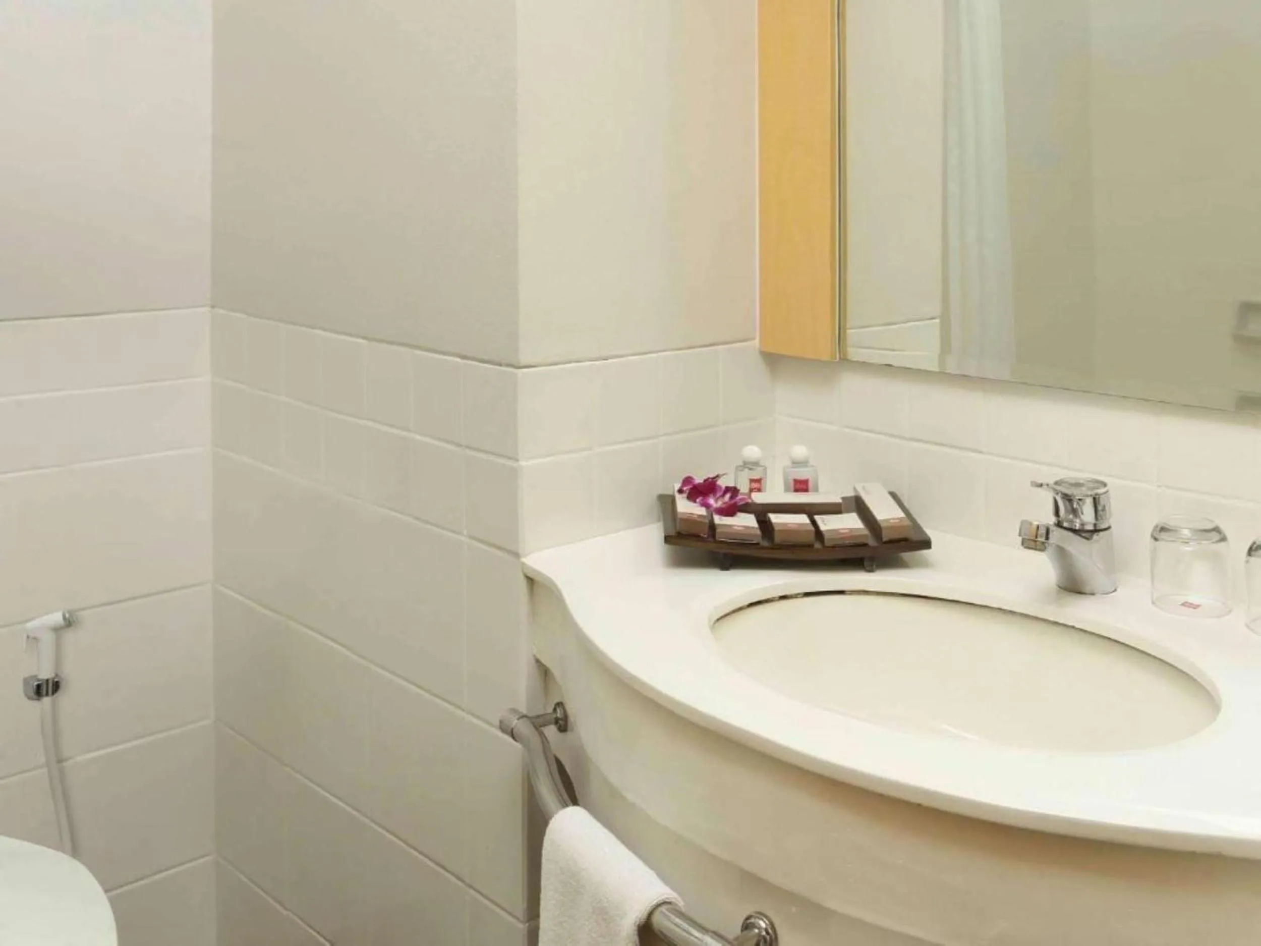 Bathroom in Horison Arcadia Wahid Hasyim