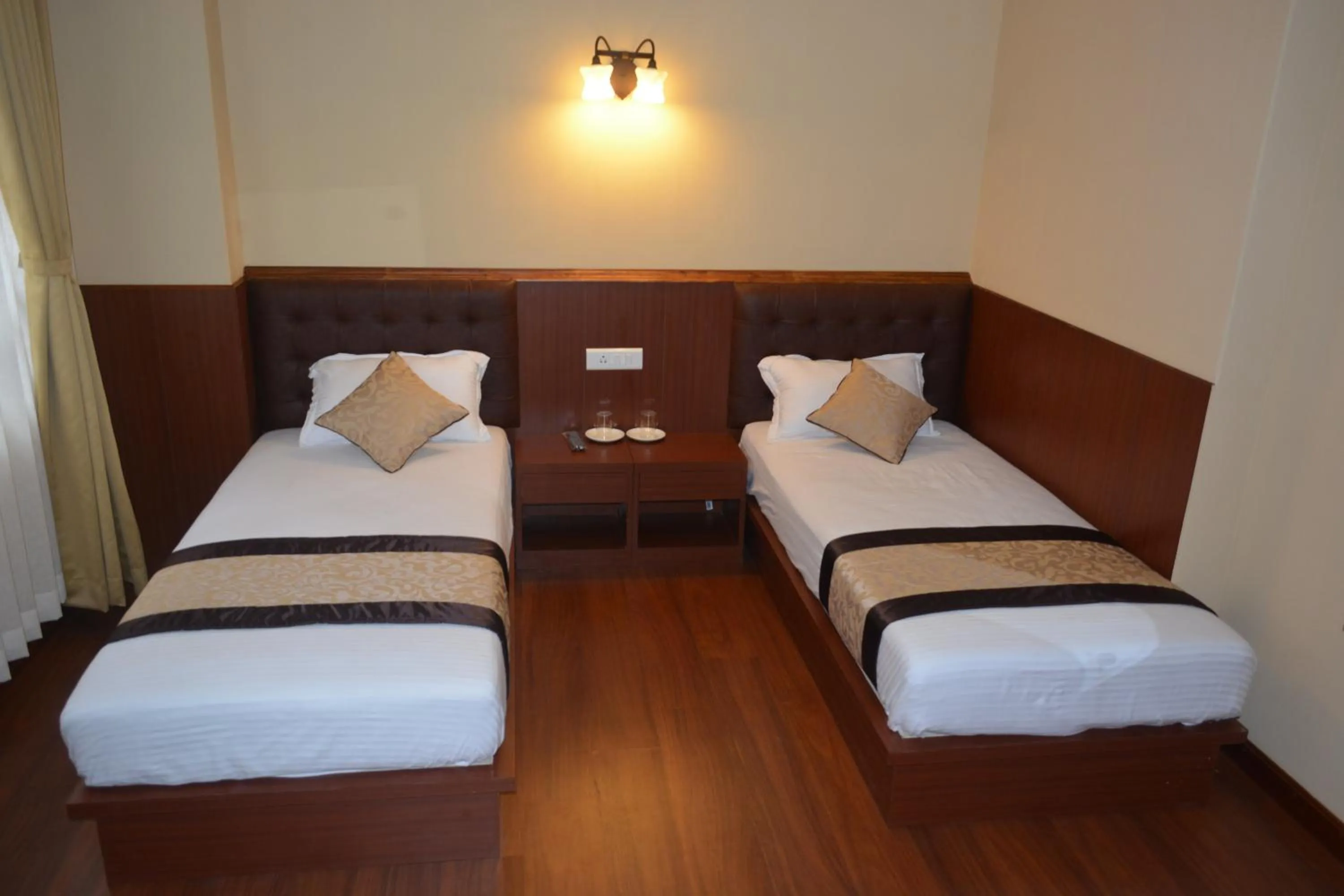 Photo of the whole room, Bed in Juniper Residency Hotel