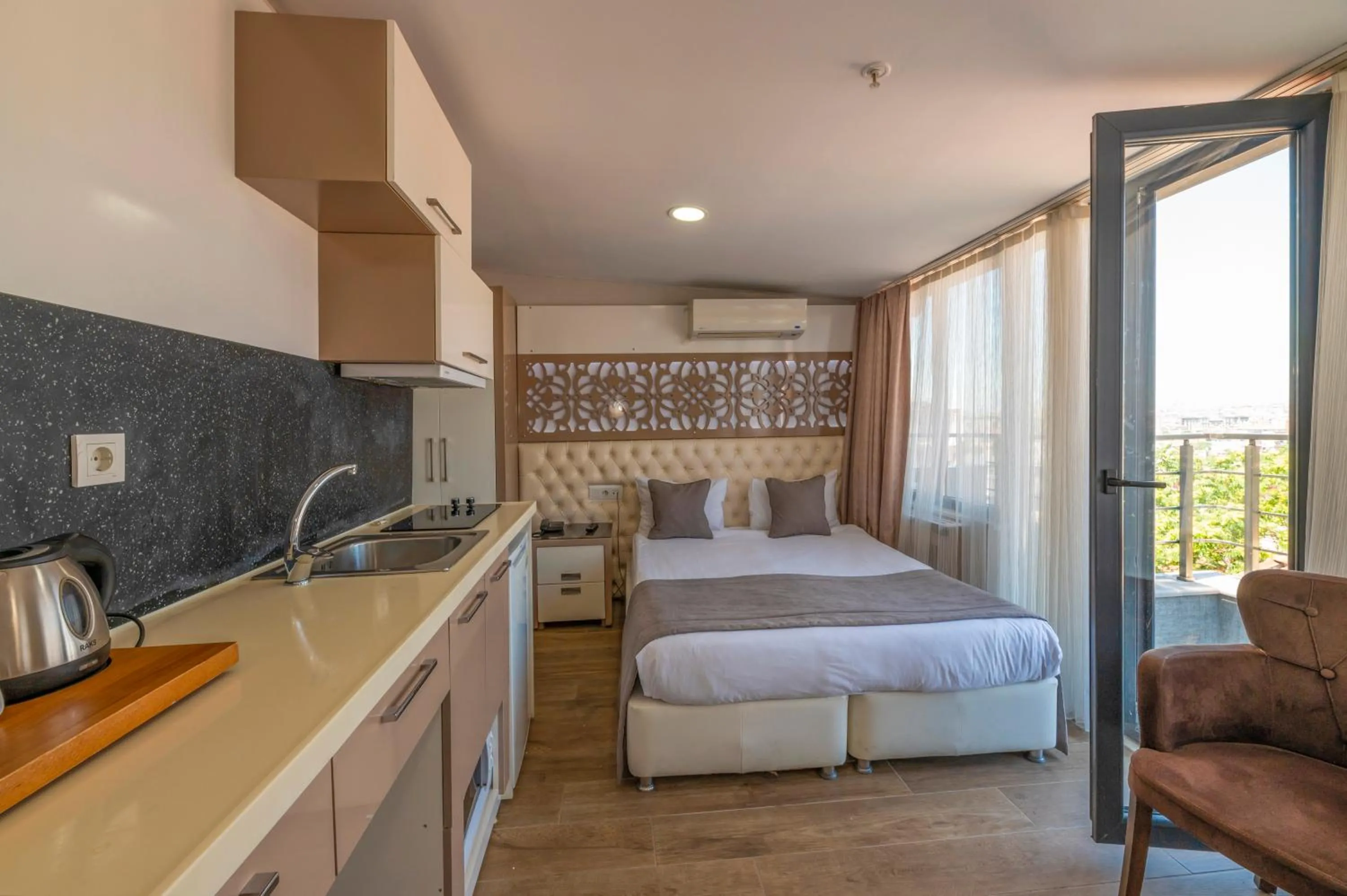 Bed in Taksim Peri Suite