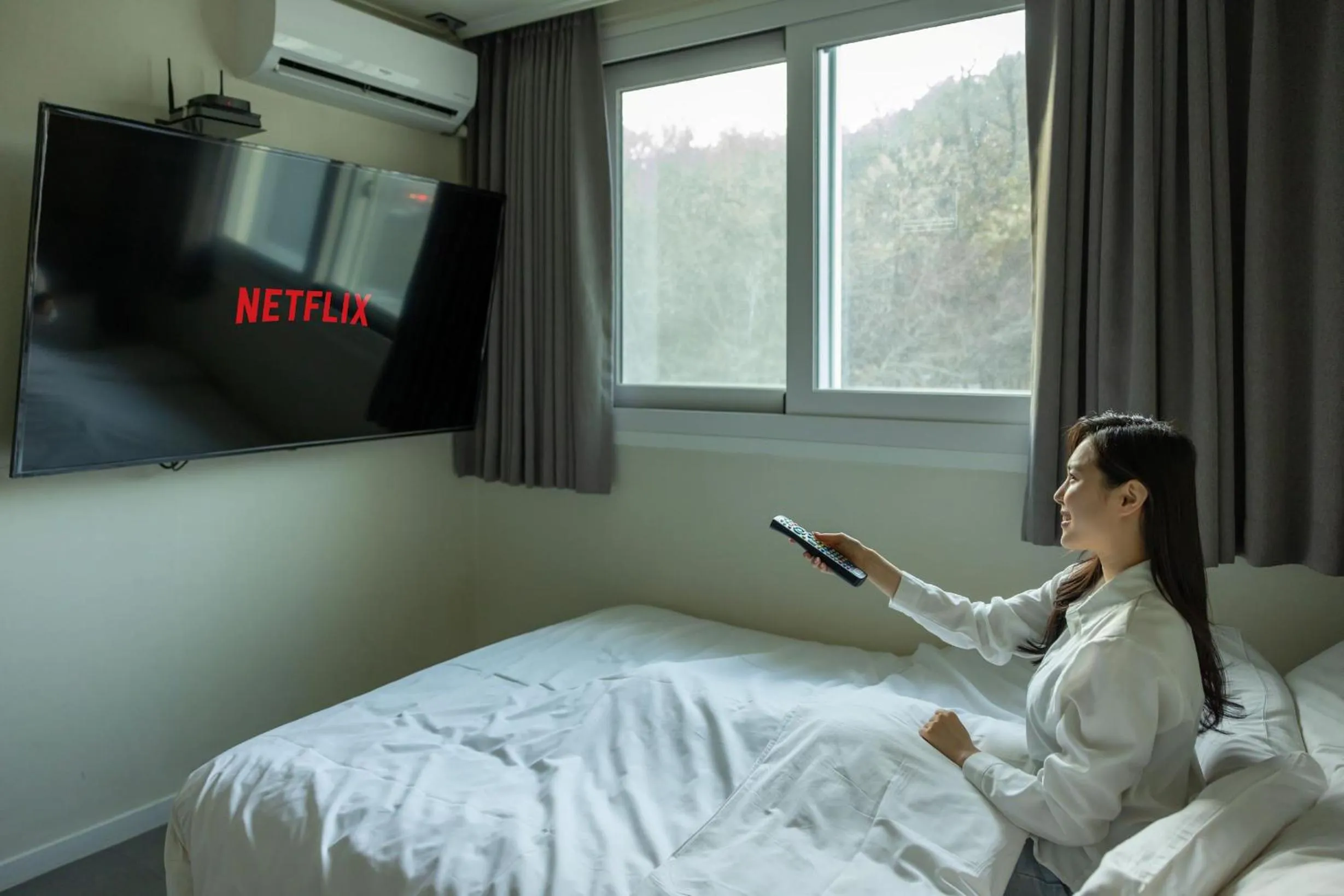 Photo of the whole room, Bed in Aank Air Icheon Seolbong Lake