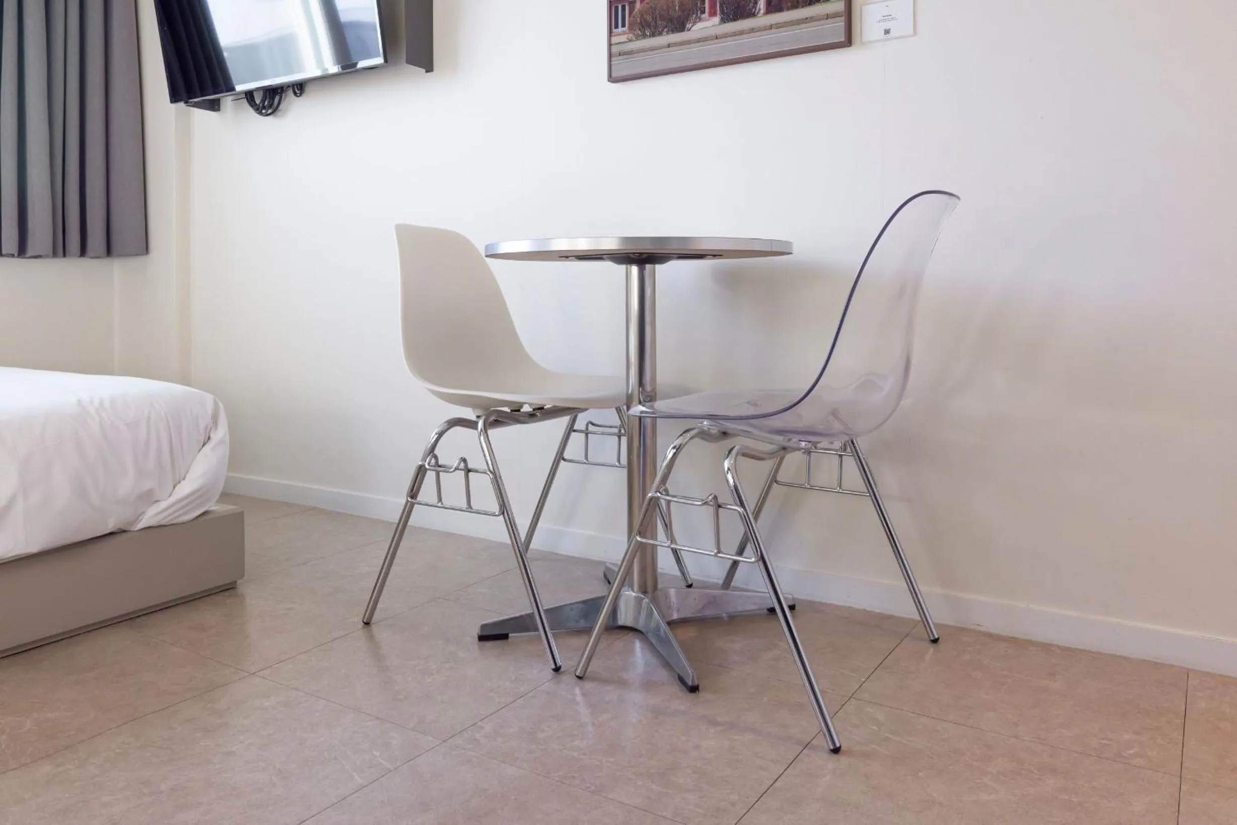 Dining area in Aank Air Icheon Seolbong Lake