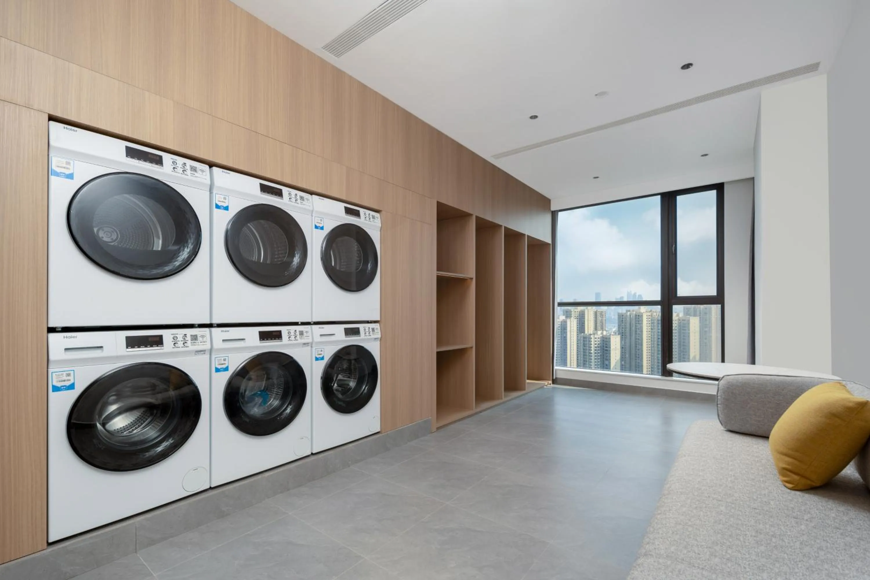 laundry in Holiday Inn & Suites Chongqing Nanan by IHG