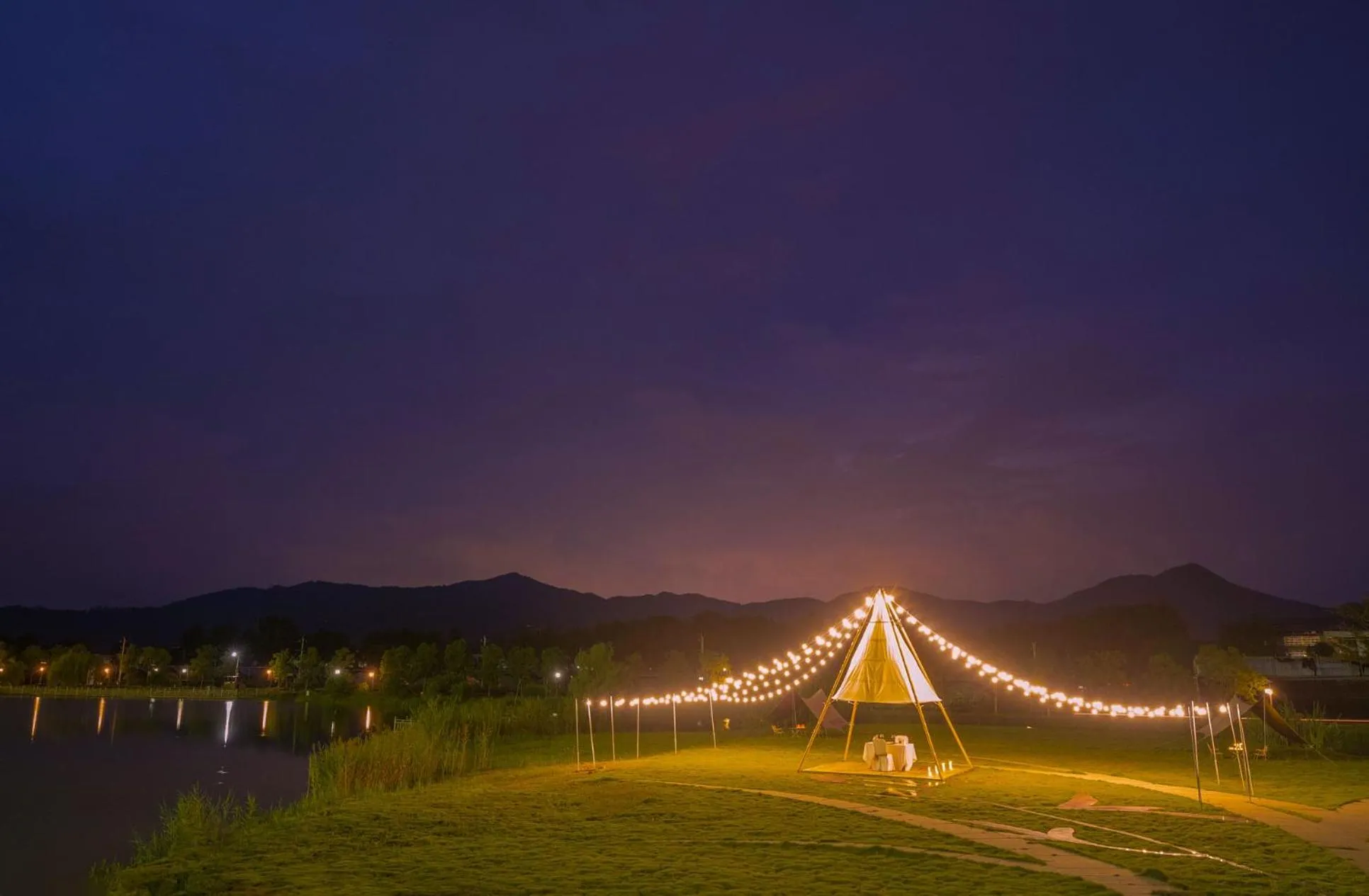 Property building in Holiday Inn Ganzhou Orchid Town by IHG