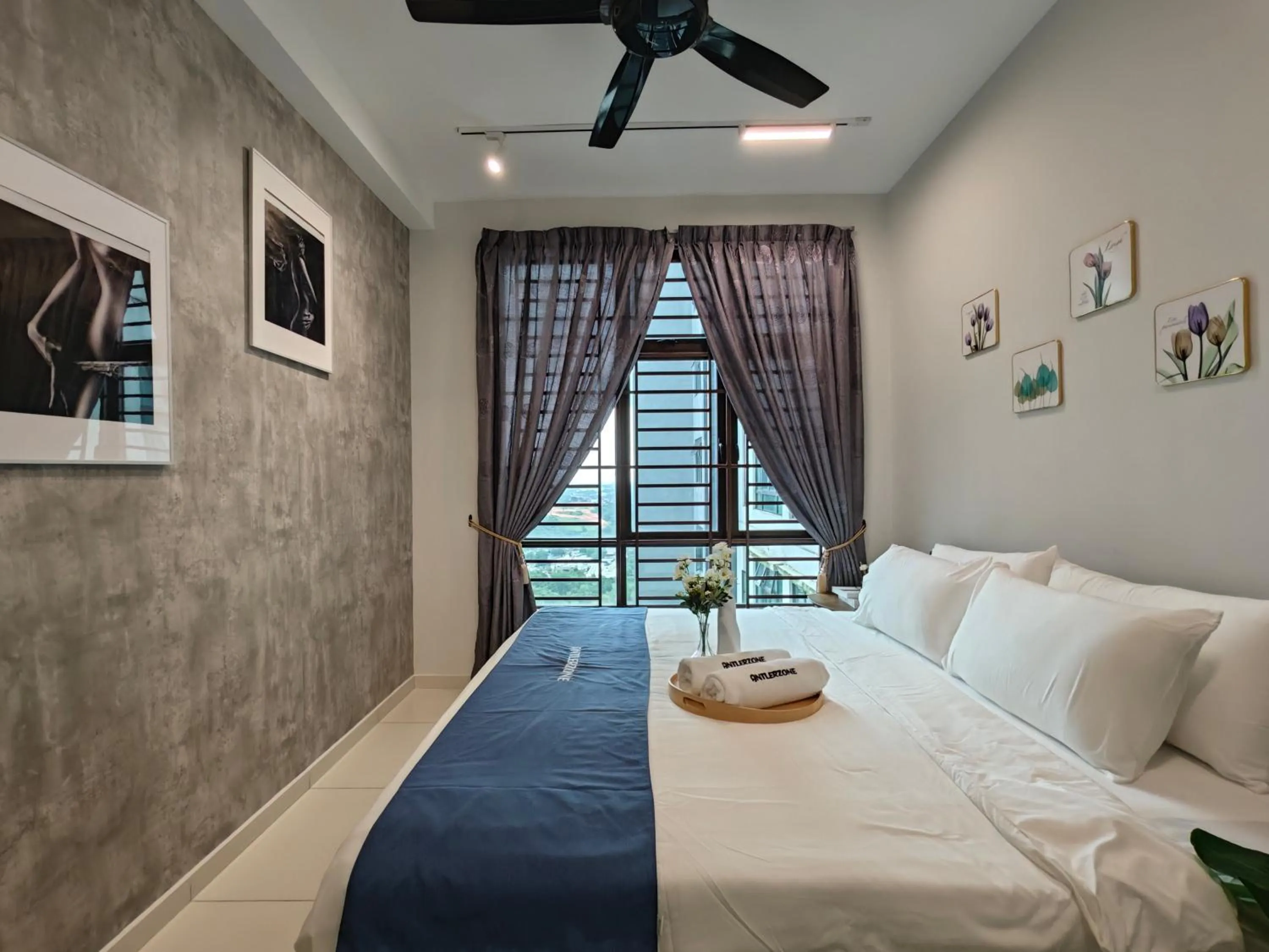 Bedroom, Bed in Kempas Dsummit Residences by Antlerzone