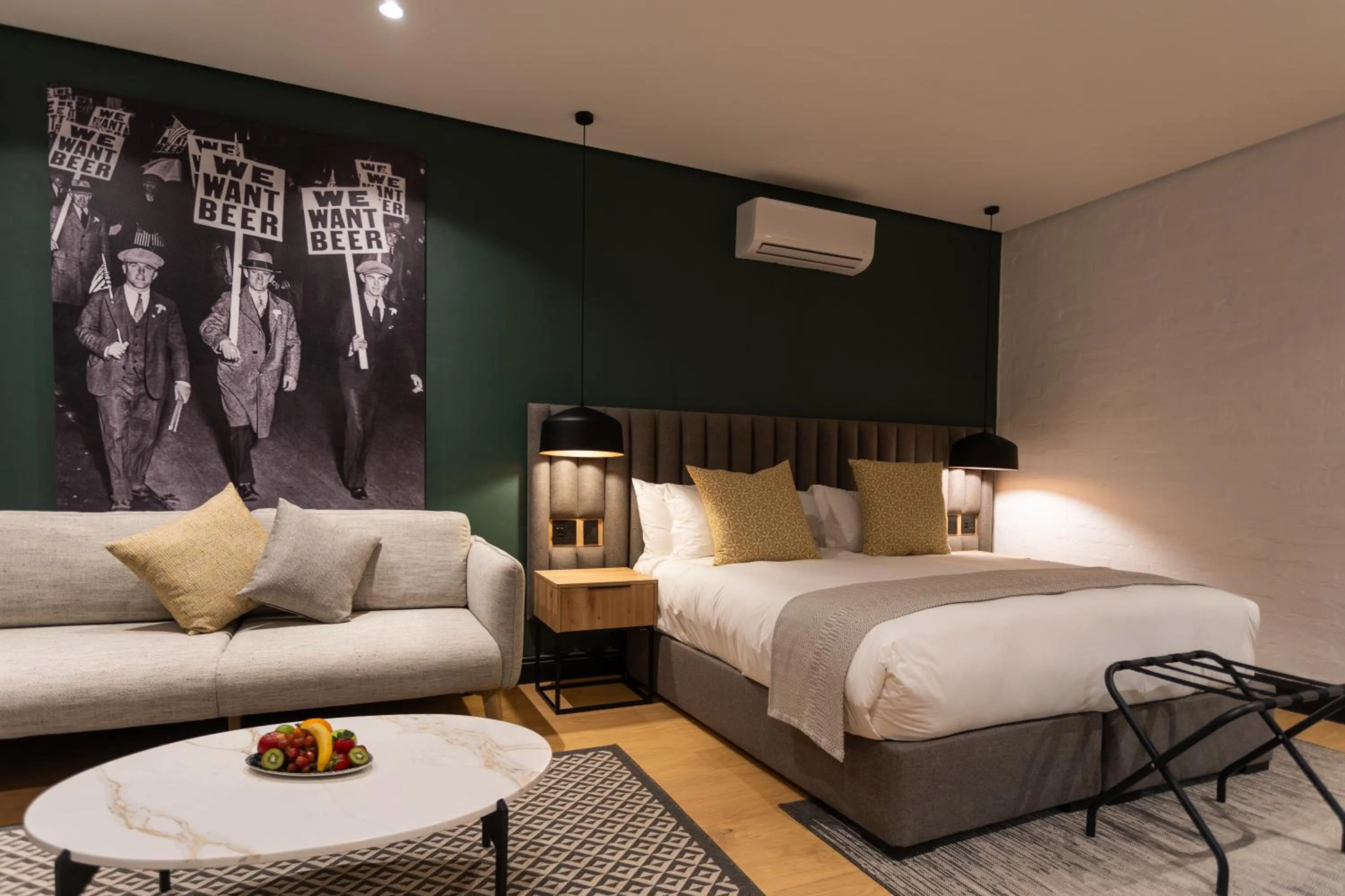 Bed in Franschhoek Hotel