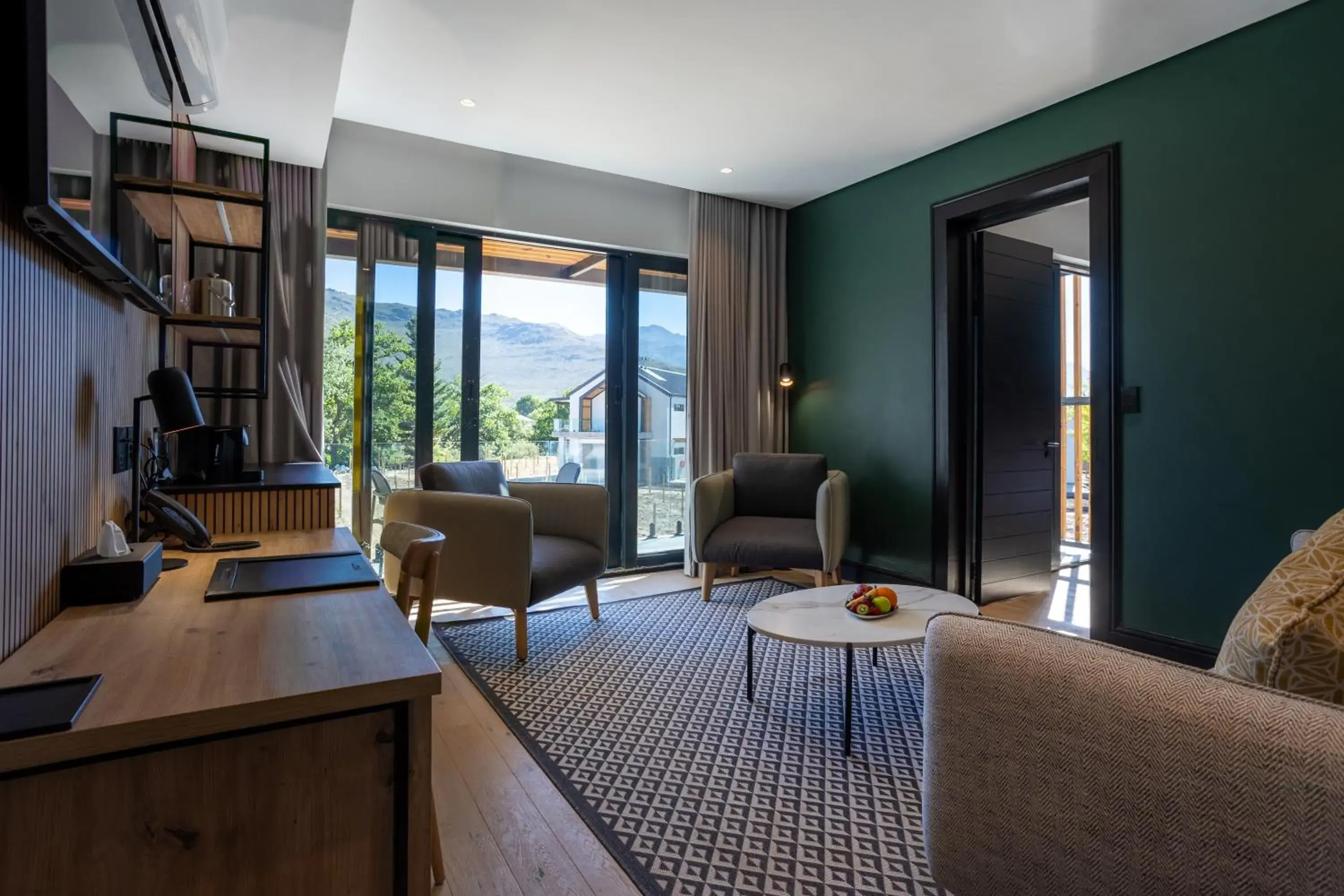 Junior Suite with Mountain View in Franschhoek Hotel Junior Suite with Mountain View in Franschhoek Hotel