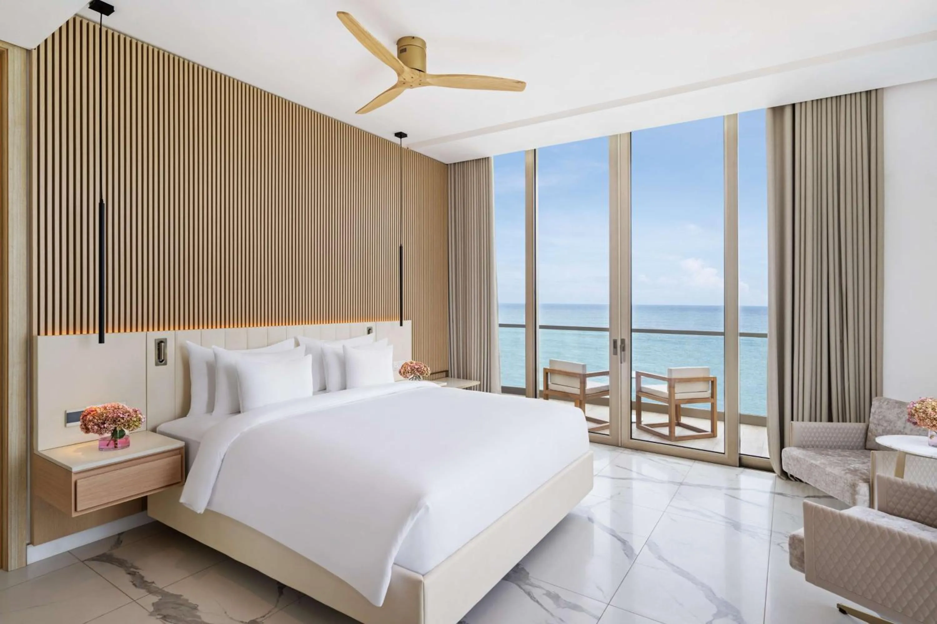 Photo of the whole room, Bed in Radisson Collection Resort Galle