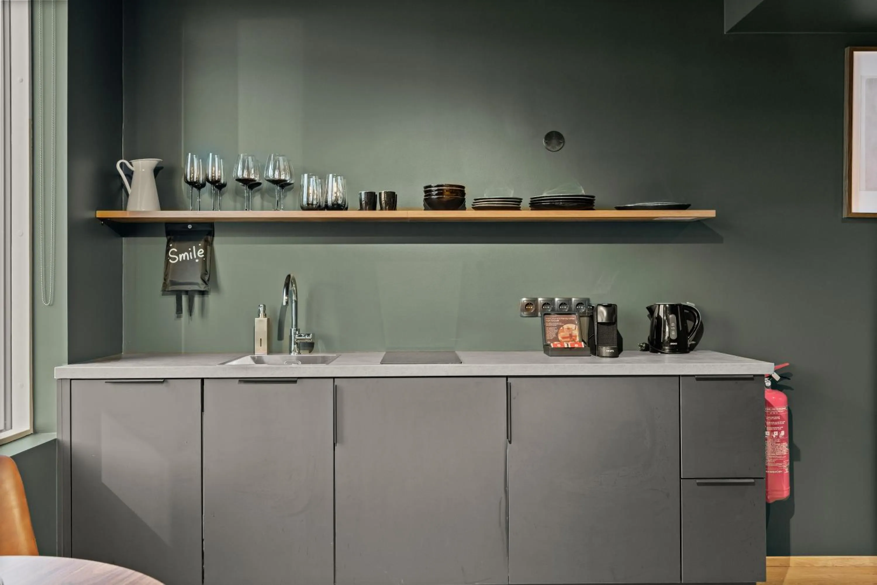 Kitchen or kitchenette in Aurora Nooks Apartments by Heimaleiga