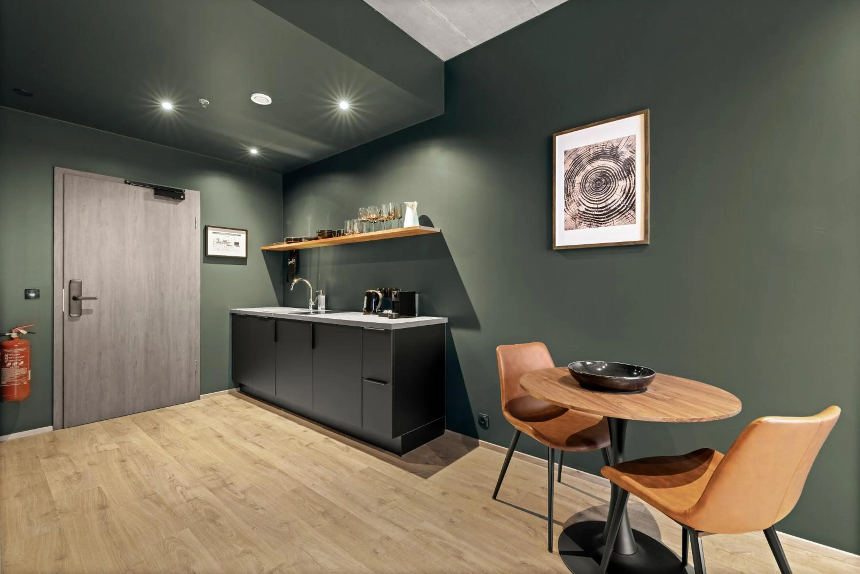 Kitchen or kitchenette in Aurora Nooks Apartments by Heimaleiga