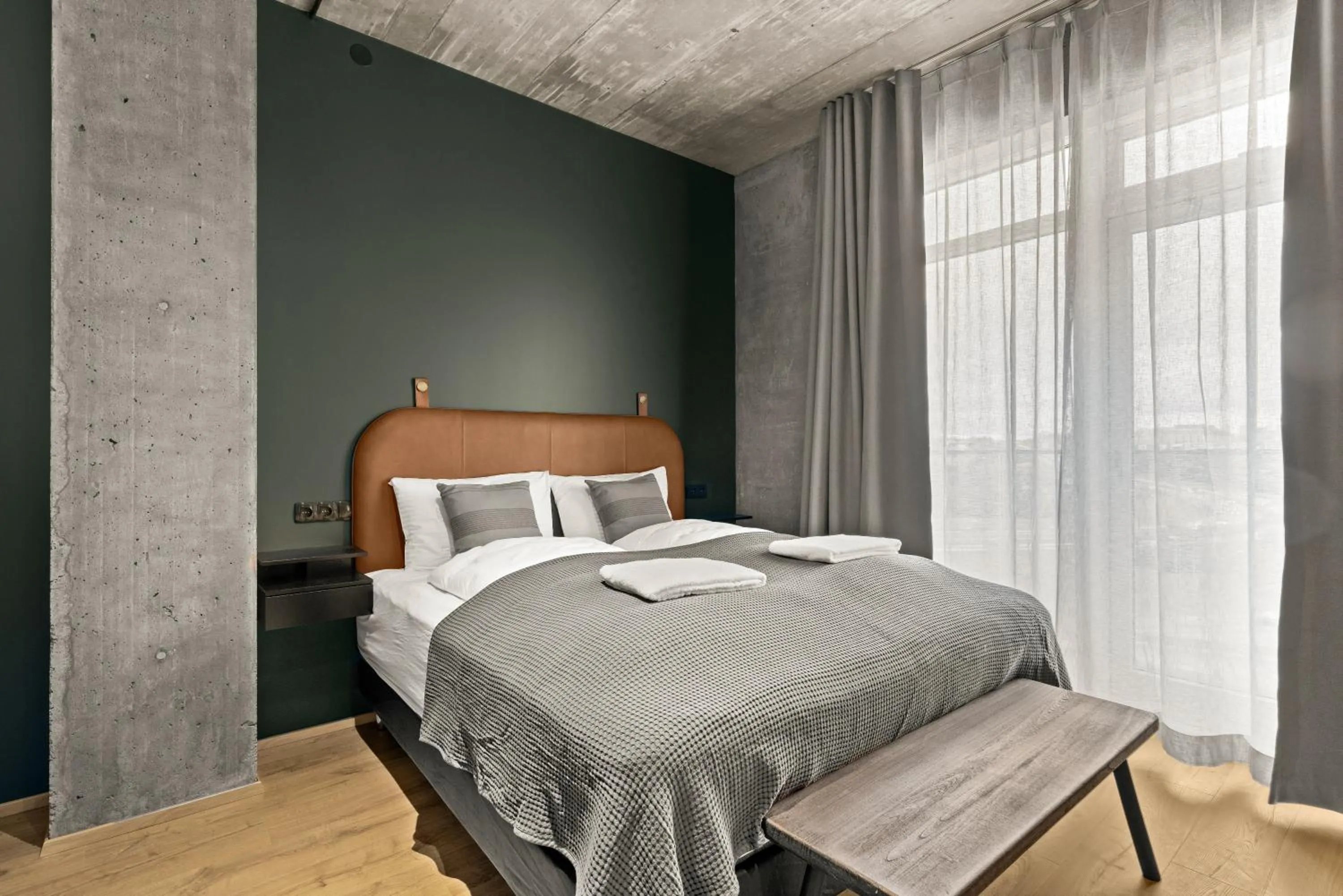 Bed in Aurora Nooks Apartments by Heimaleiga