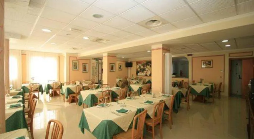 Restaurant/places to eat in Albergo Villa Ada