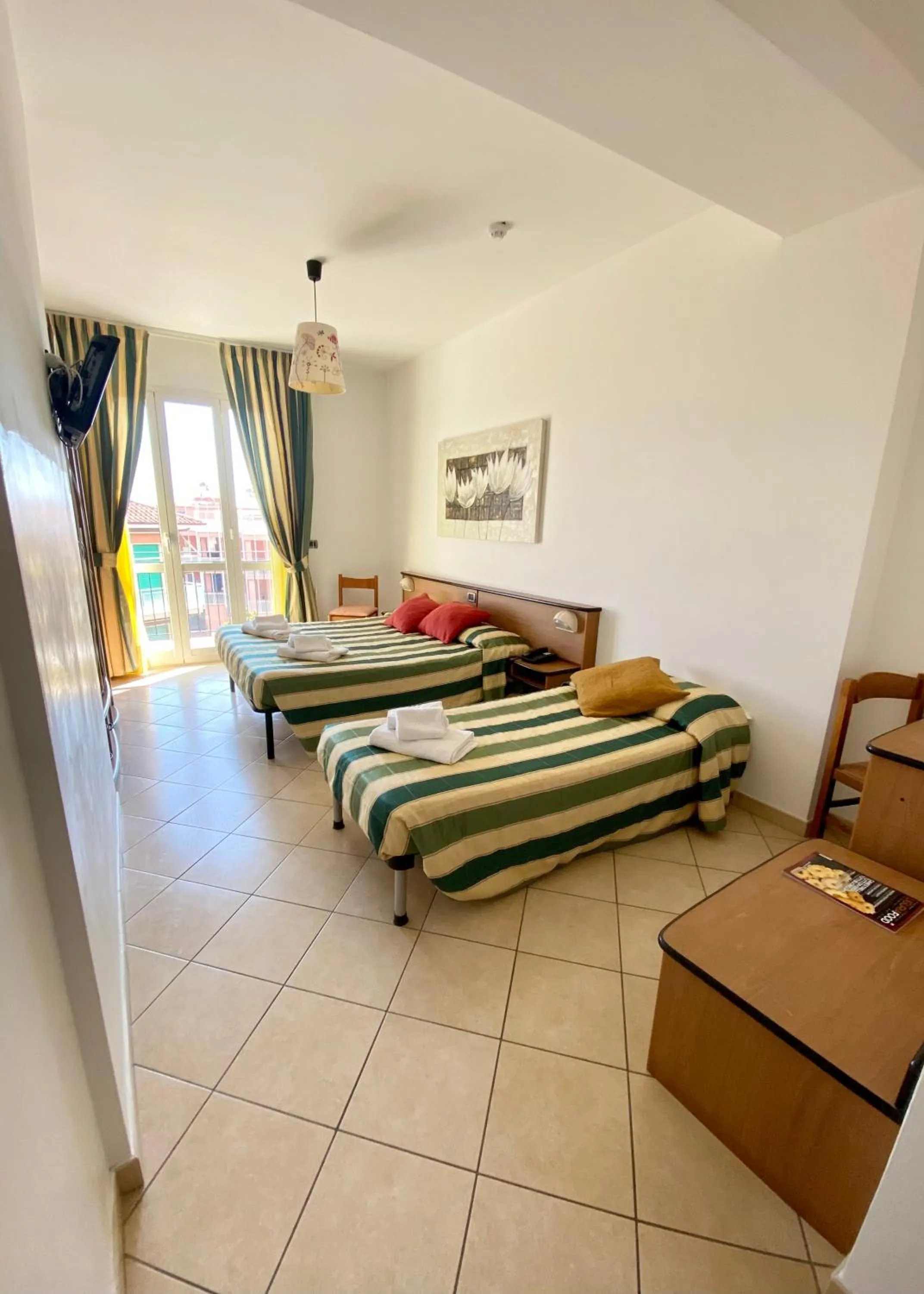 Bed in Albergo Villa Ada