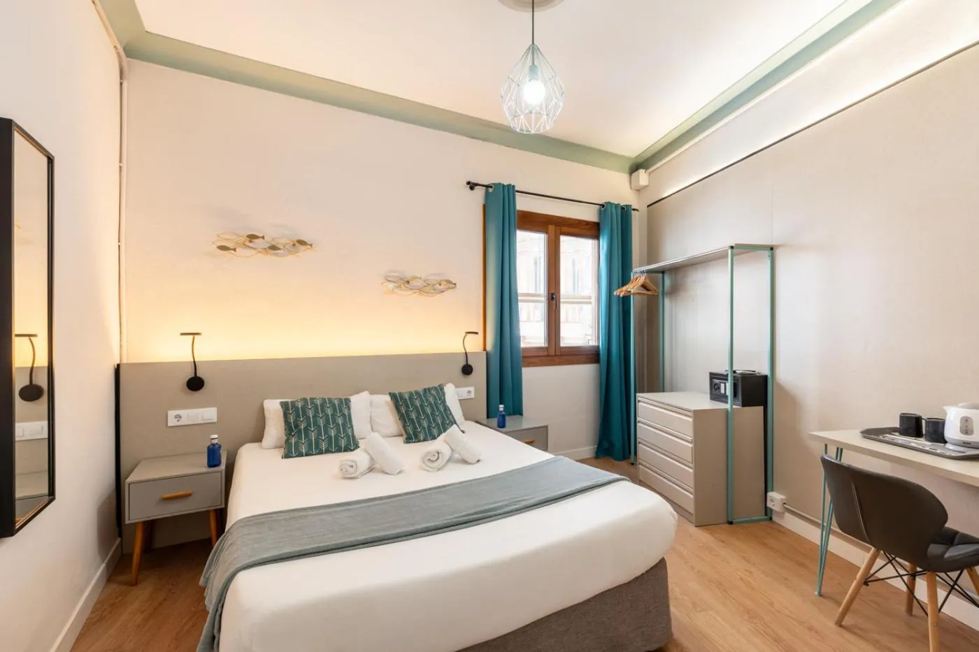 Bed in Regina Selfcheck-in Smart Rooms