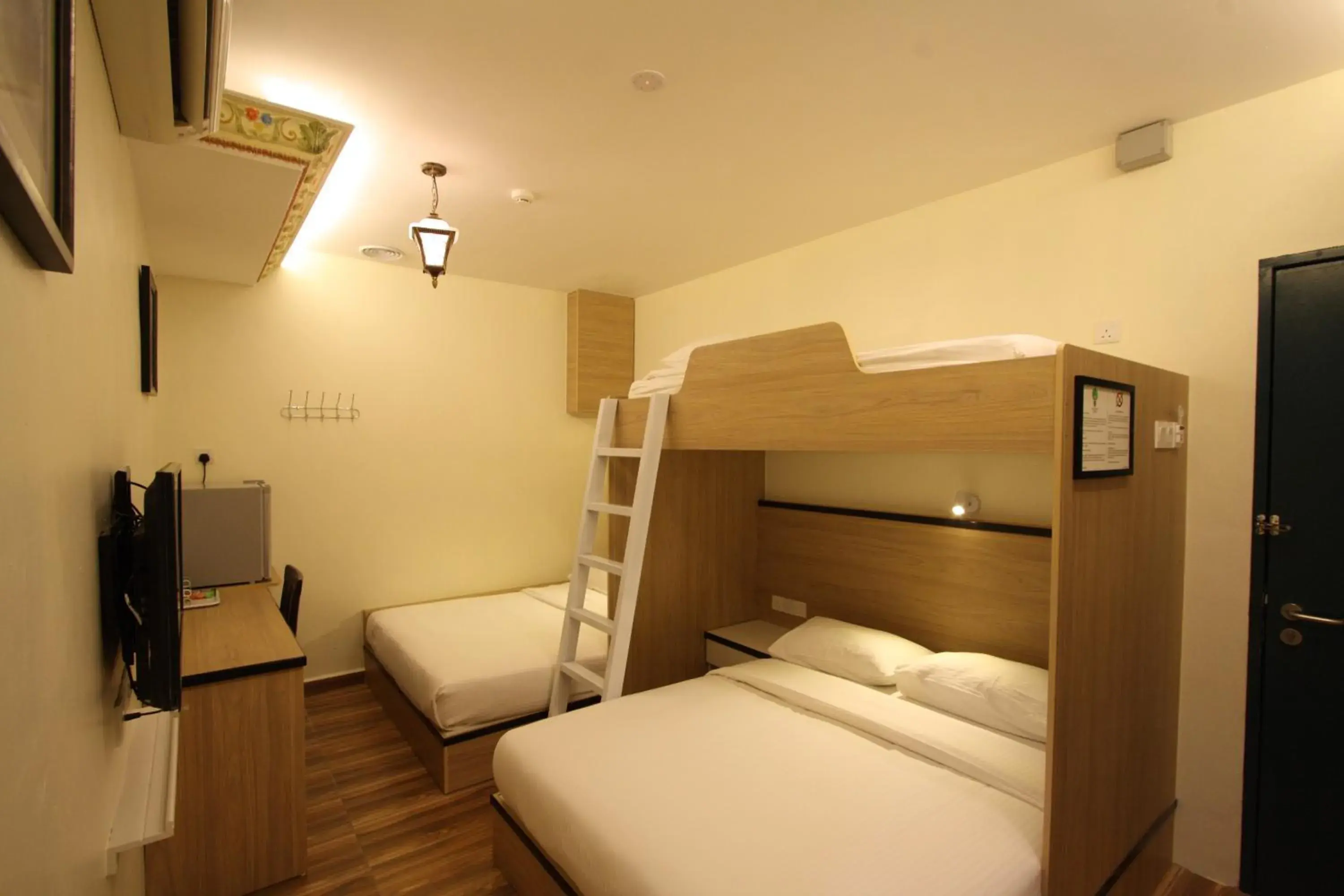 Superior Family Room in Shamrock Guest House II Superior Family Room in Shamrock Guest House II