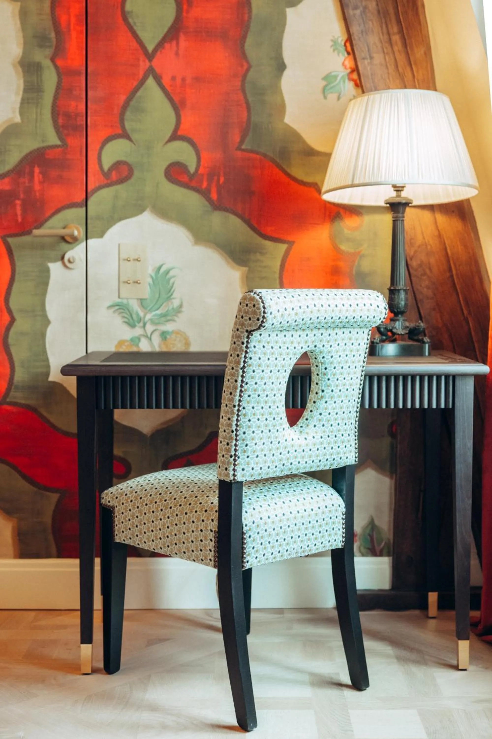 Decorative detail in Maison Barrière Vendôme