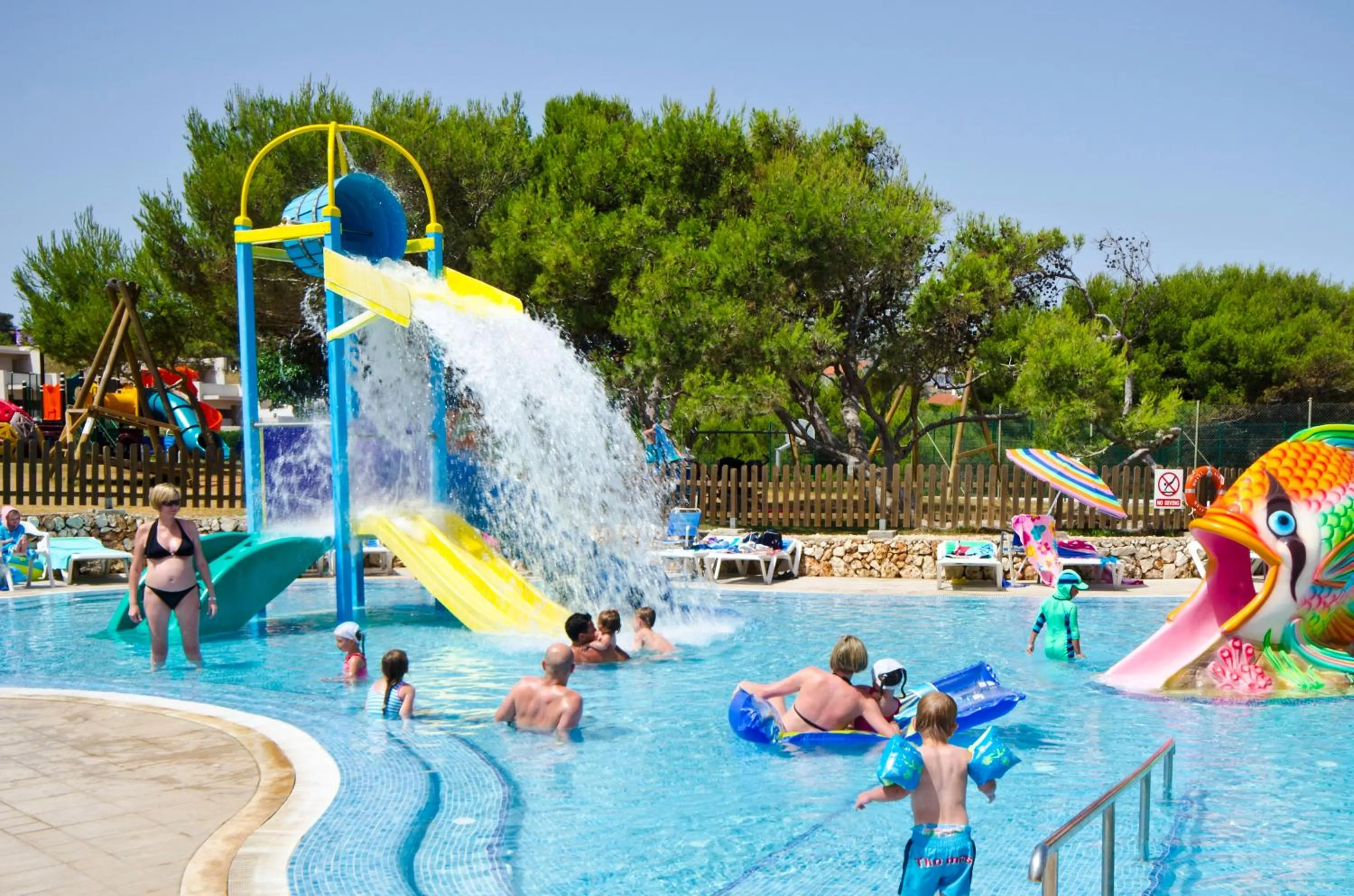 Activities in Club Hotel Aguamarina