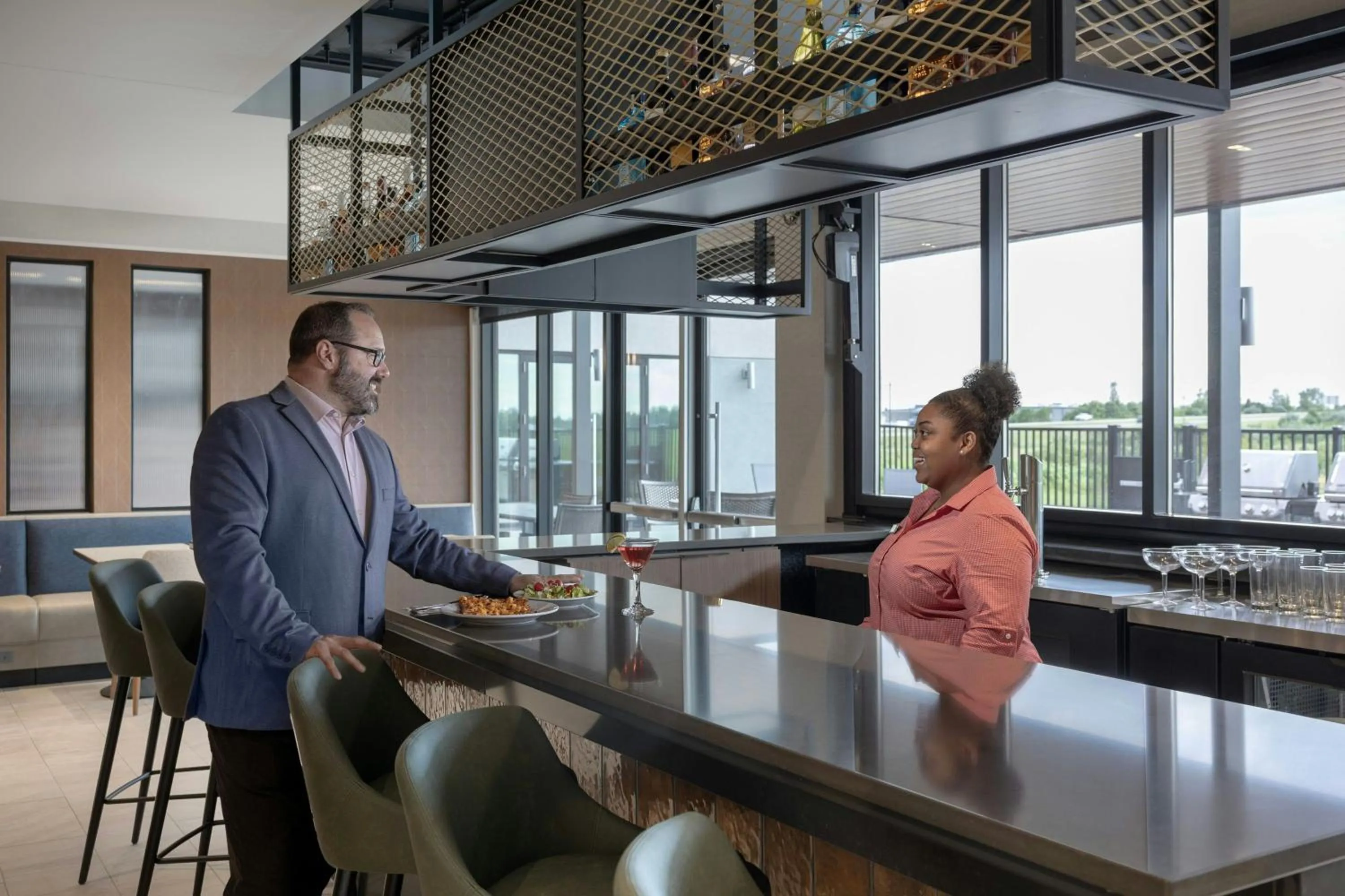 Lounge or bar in Fairfield by Marriott Inn & Suites Sikeston