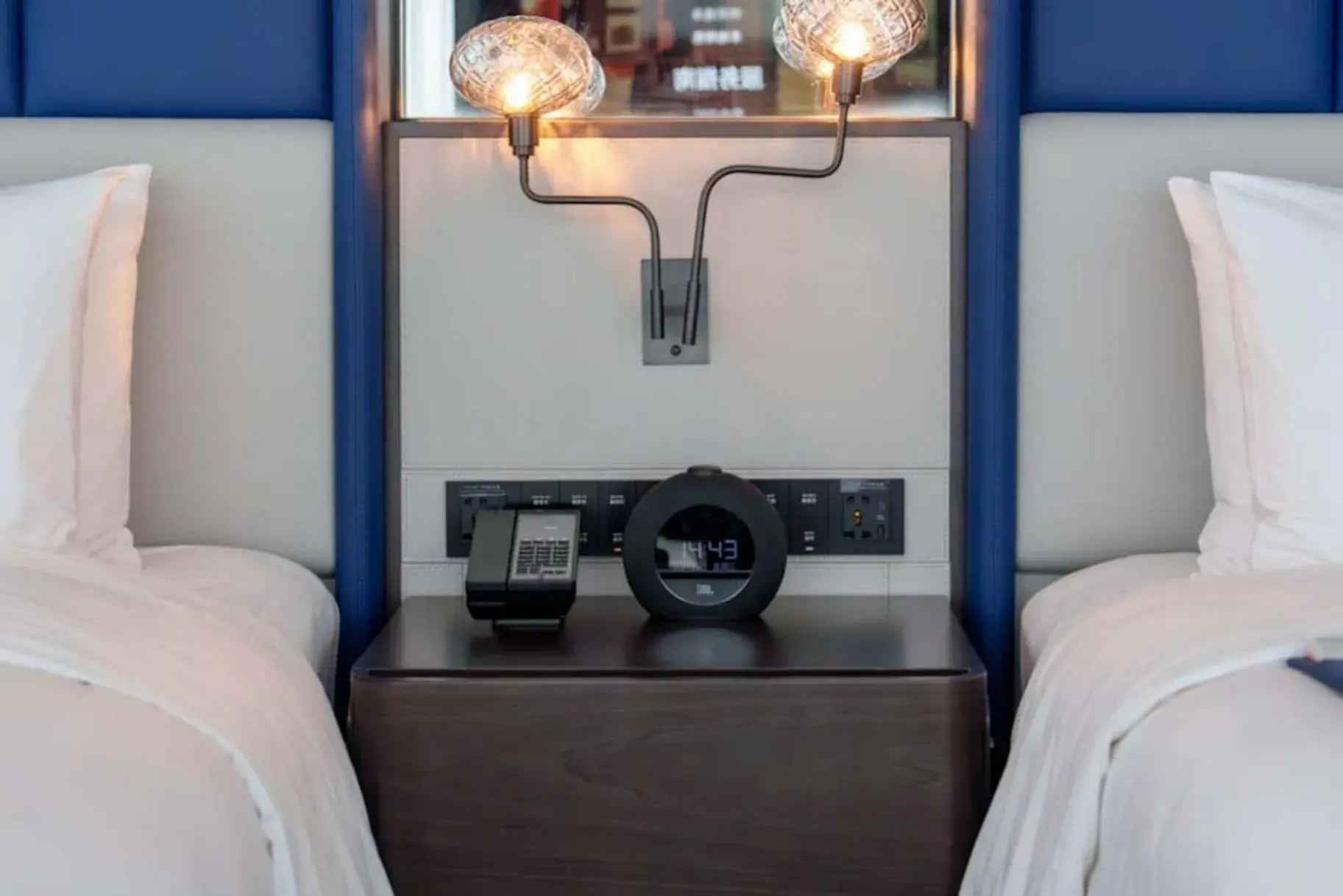 Deluxe Two Double Beds Room with Canal View in Le Meridien Nantong Deluxe Two Double Beds Room with Canal View in Le Meridien Nantong