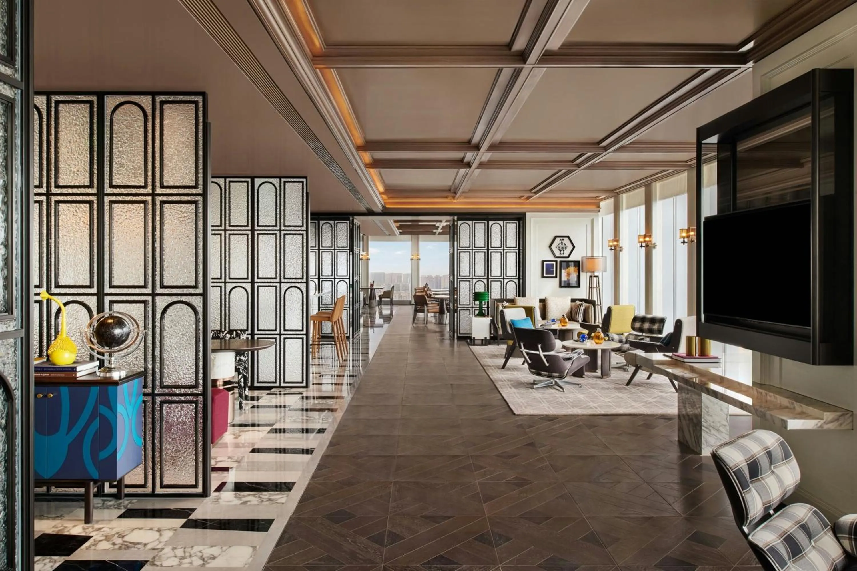 Lounge or bar in Le Meridien Nantong