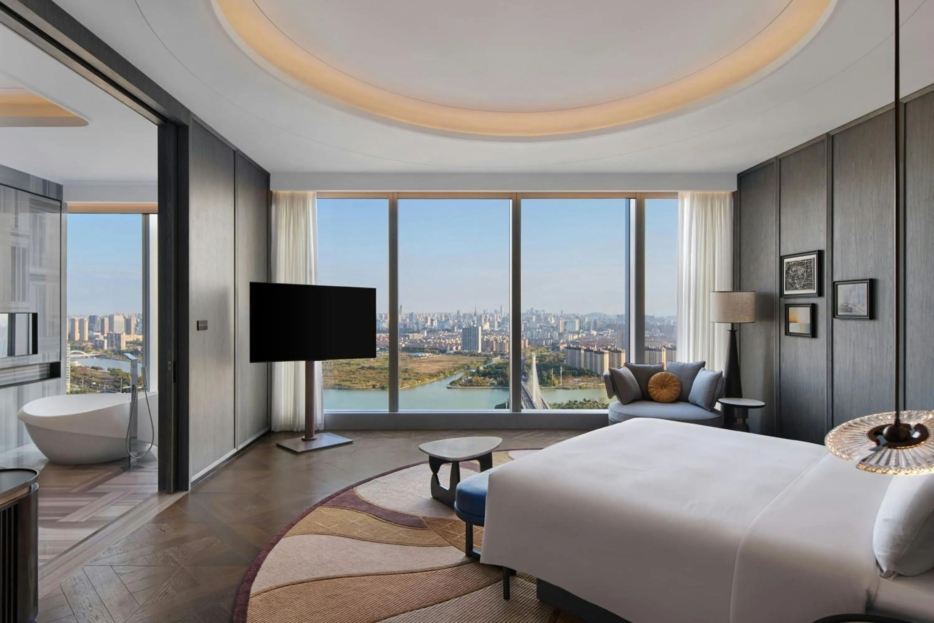 Bedroom, Bed in Le Meridien Nantong