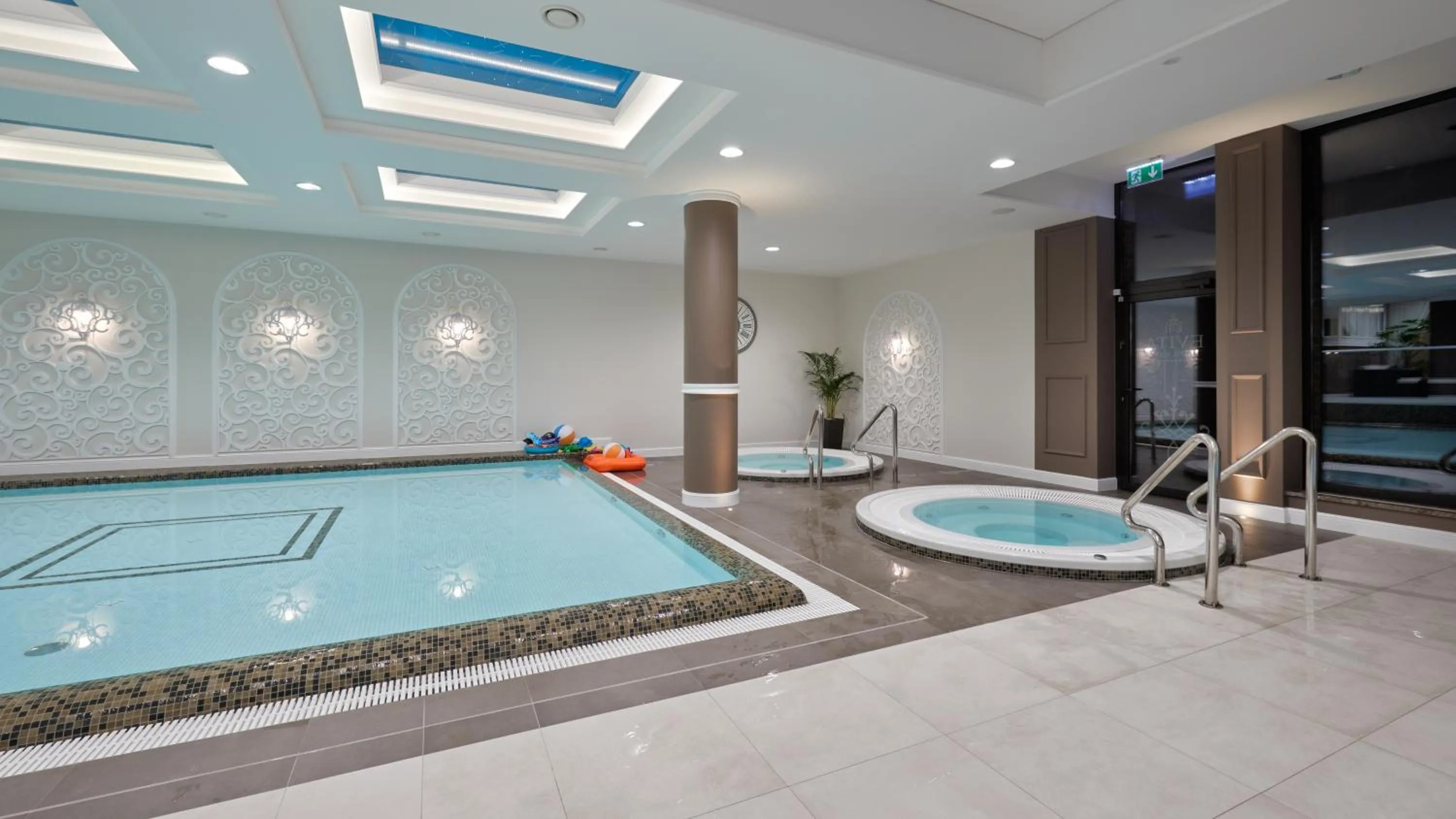 Swimming pool in Evita Hotel & SPA