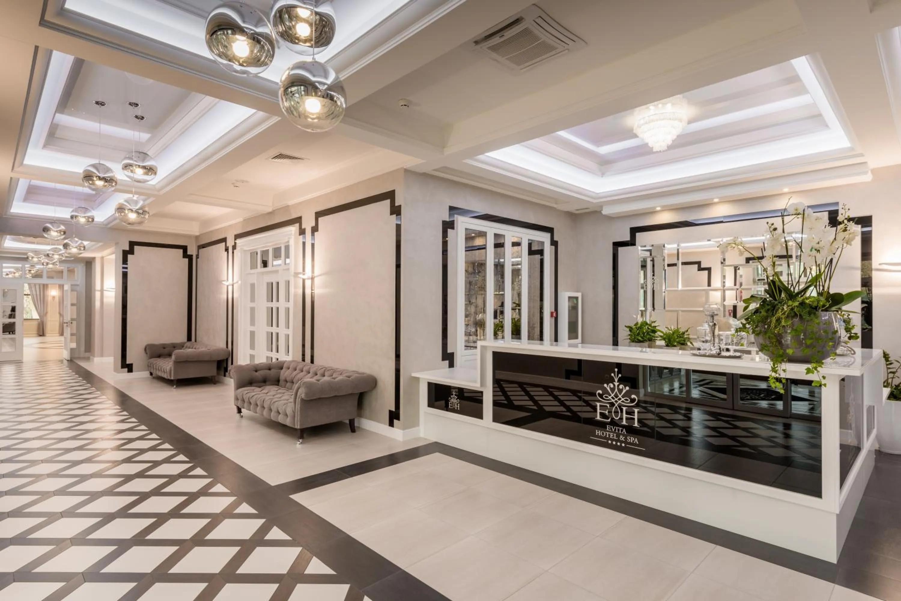 Lobby or reception in Evita Hotel & SPA