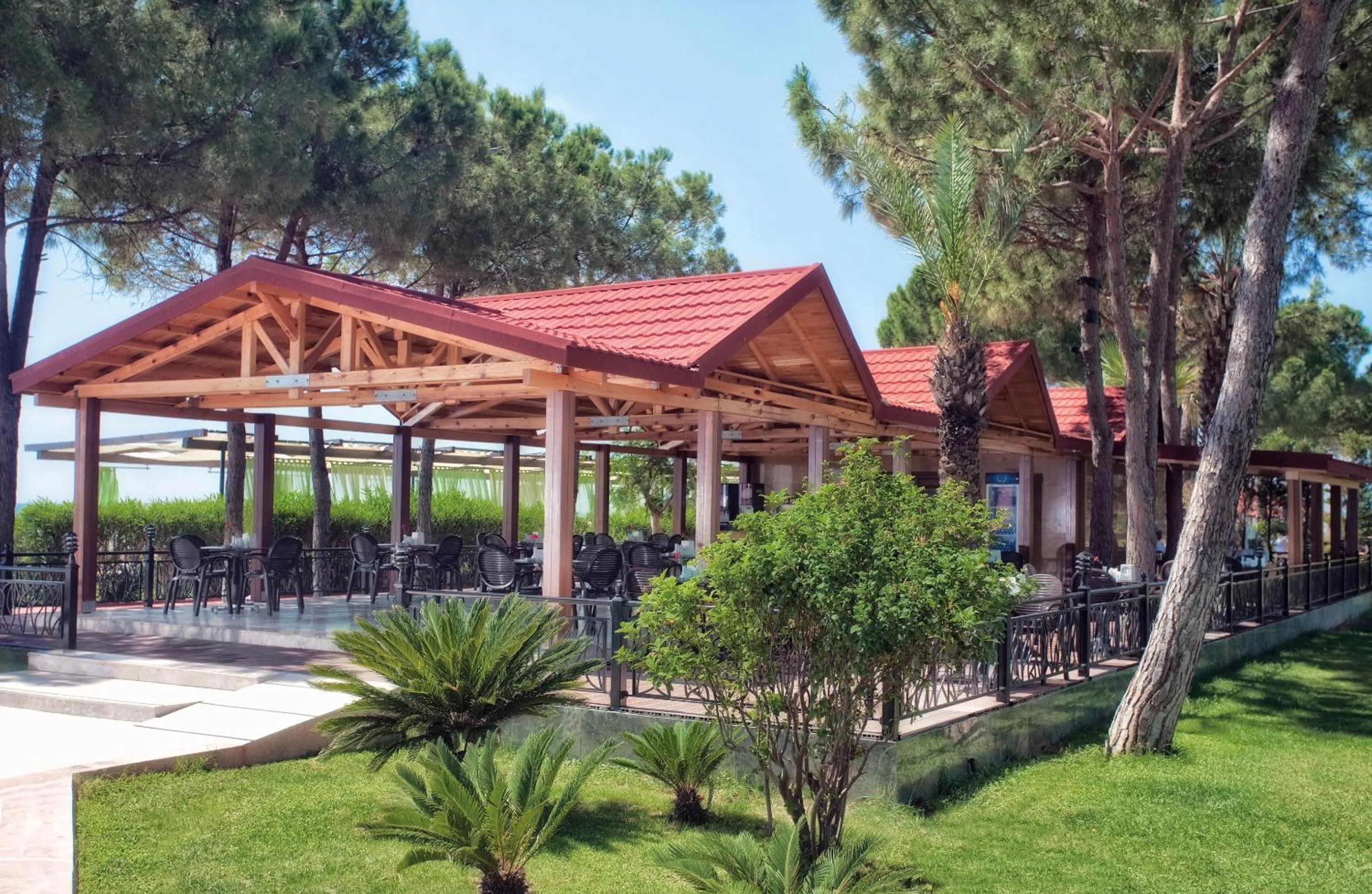 Food in Dobedan World Palace Hotel ''Ex Brand Alva Donna World Palace ''