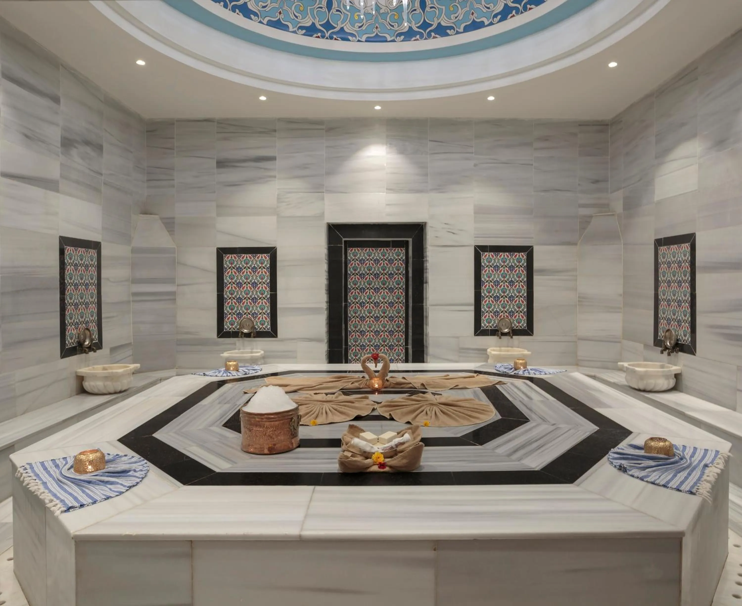 Public Bath in Dobedan World Palace Hotel ''Ex Brand Alva Donna World Palace ''