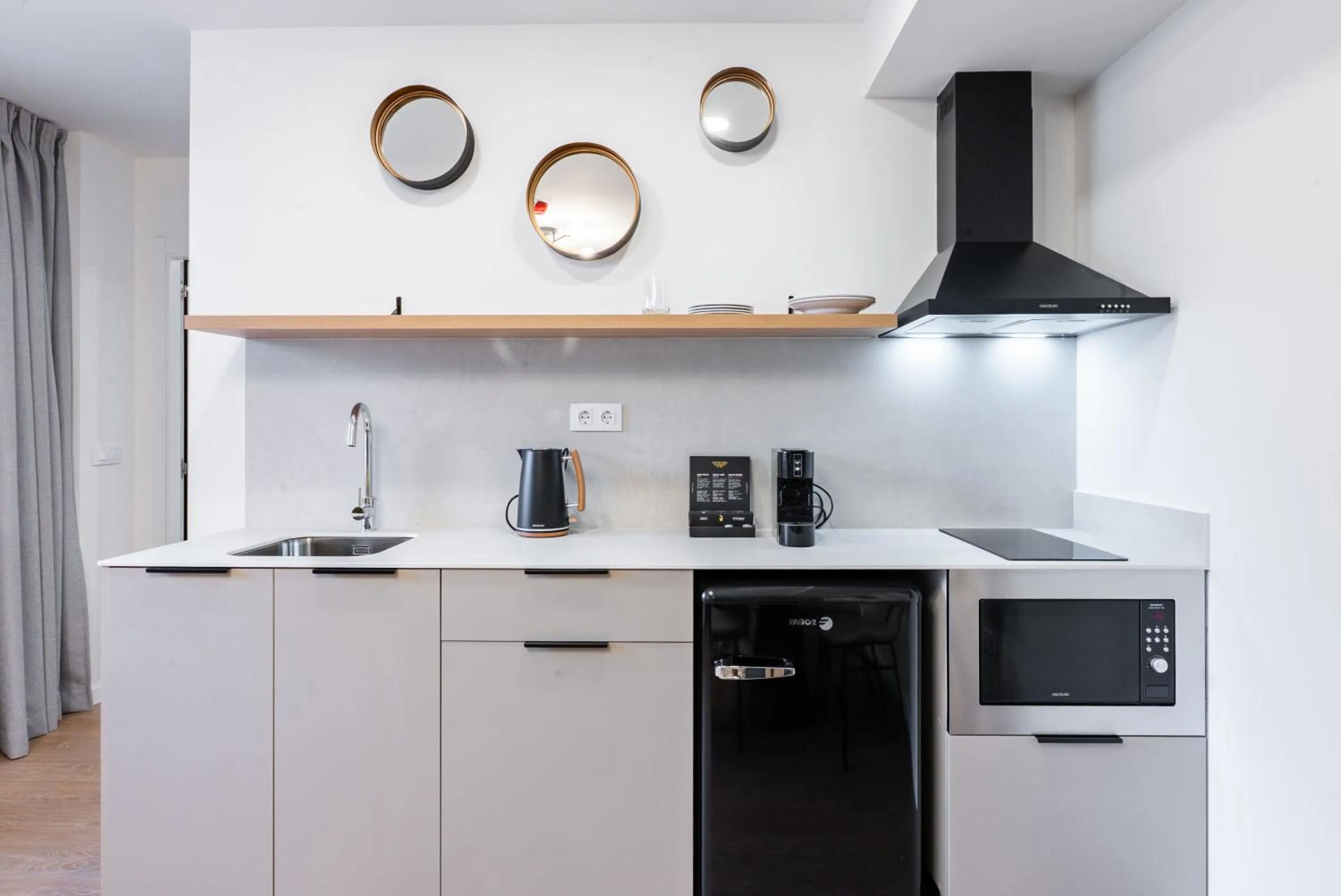 Coffee/tea facilities in Smartr Valencia Turia