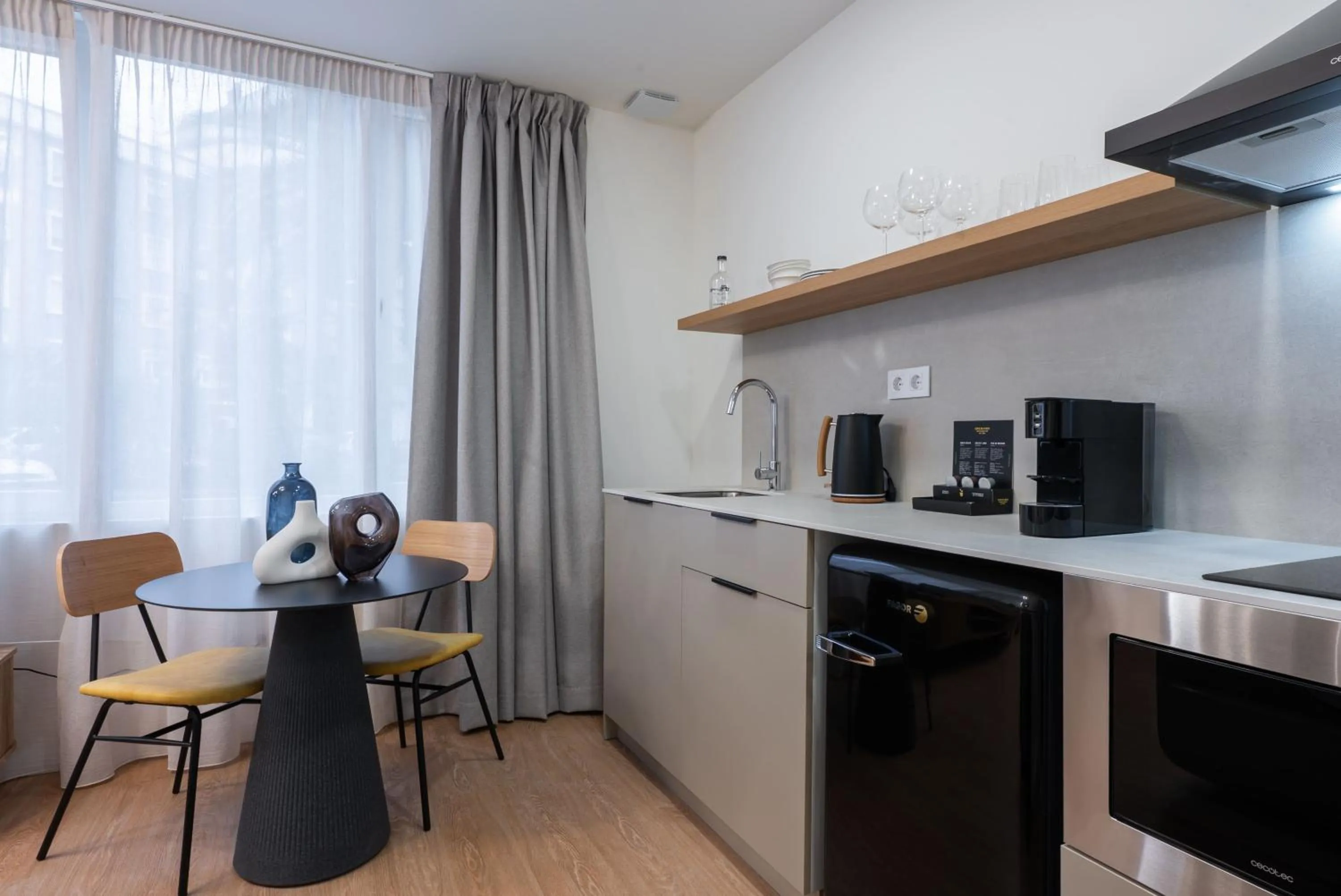 Coffee/tea facilities in Smartr Valencia Turia