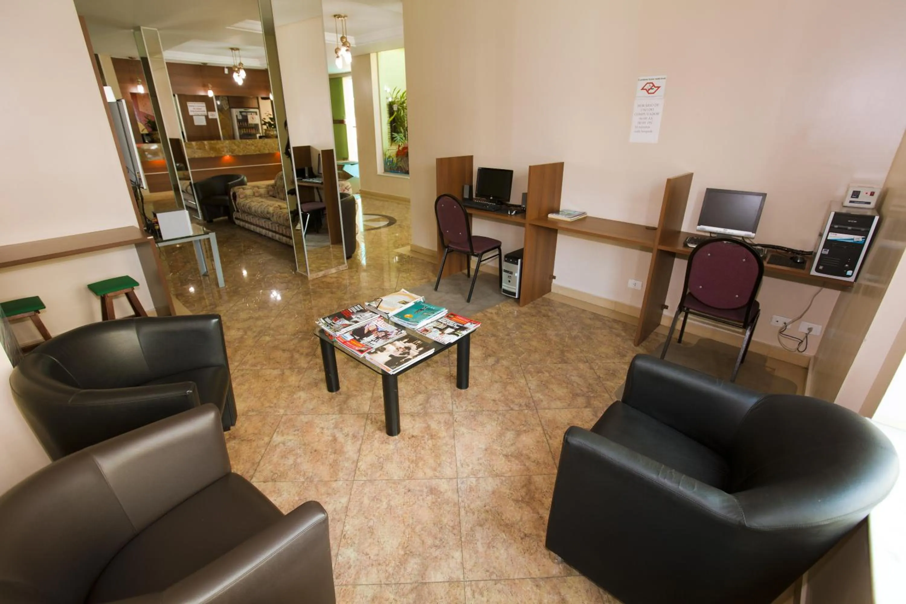 Lobby or reception in Hotel Oly Plaza