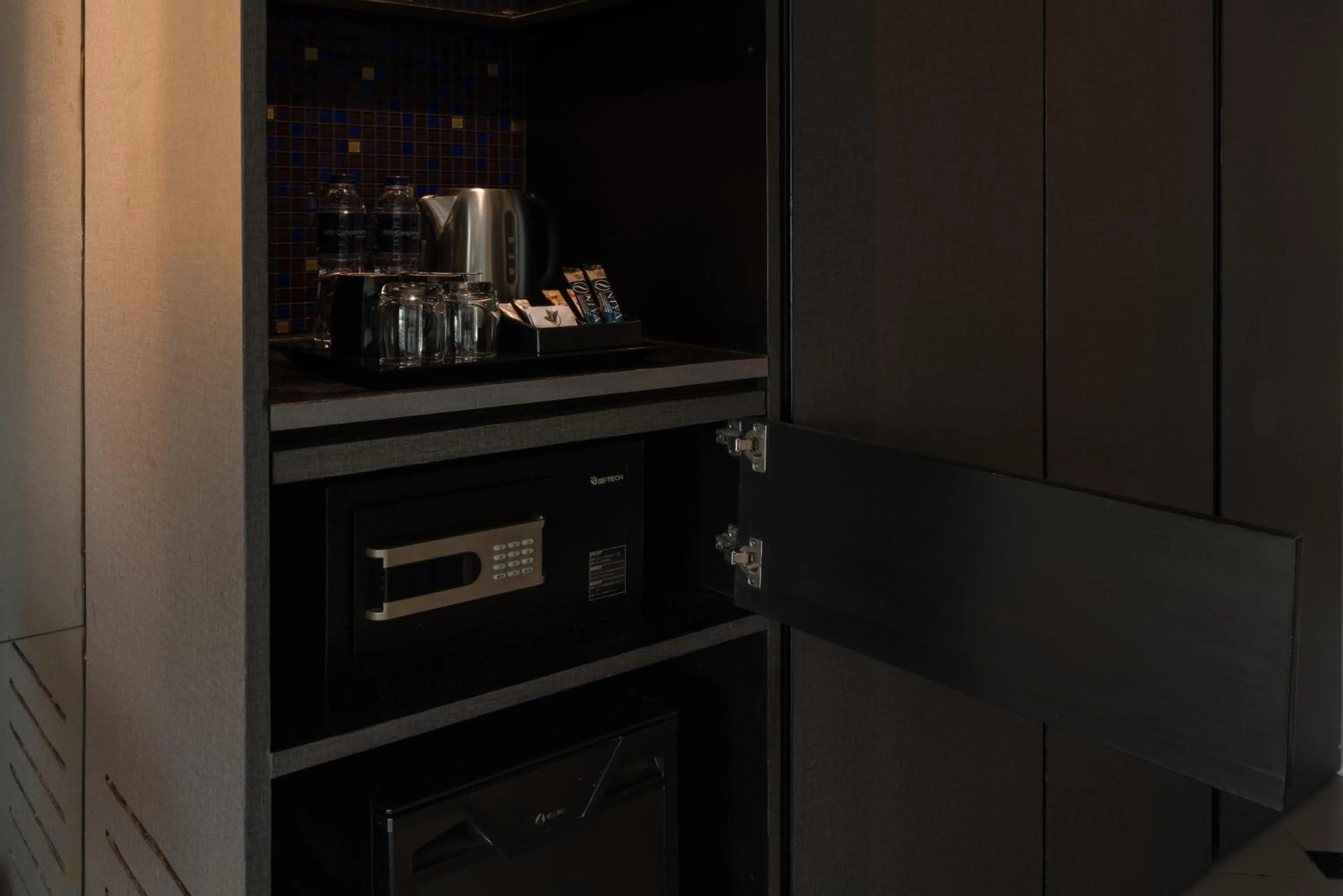 Coffee/tea facilities in Skye Hotel Bangkok