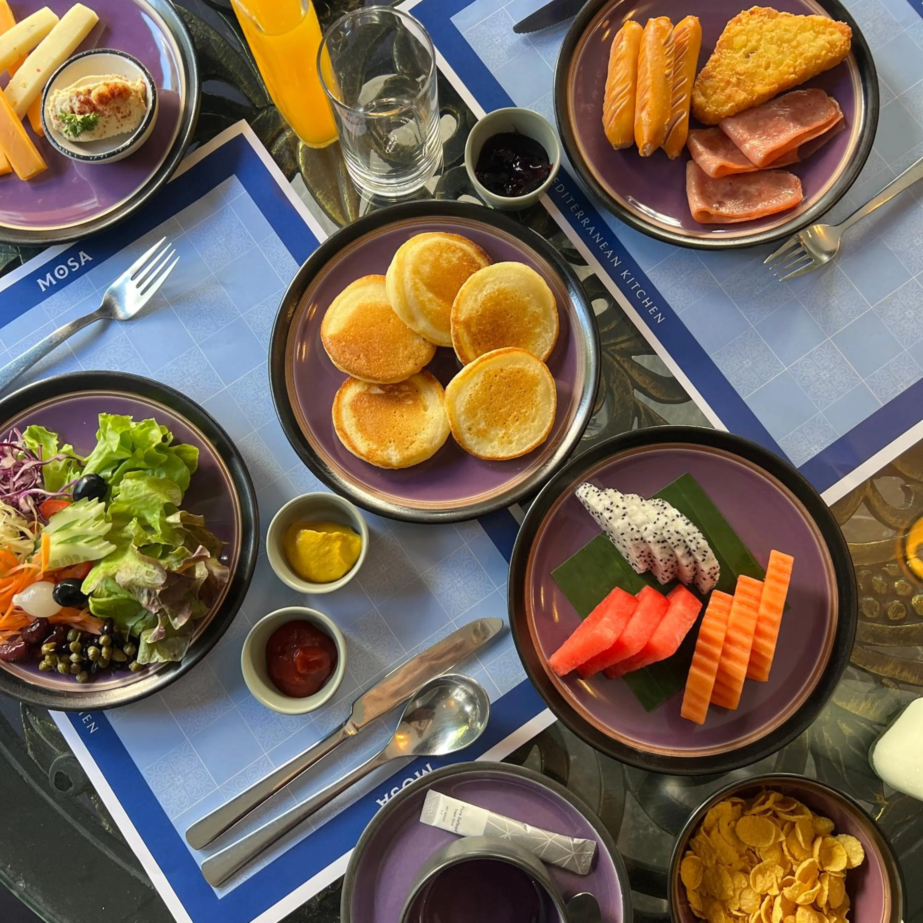 Breakfast in Skye Hotel Bangkok