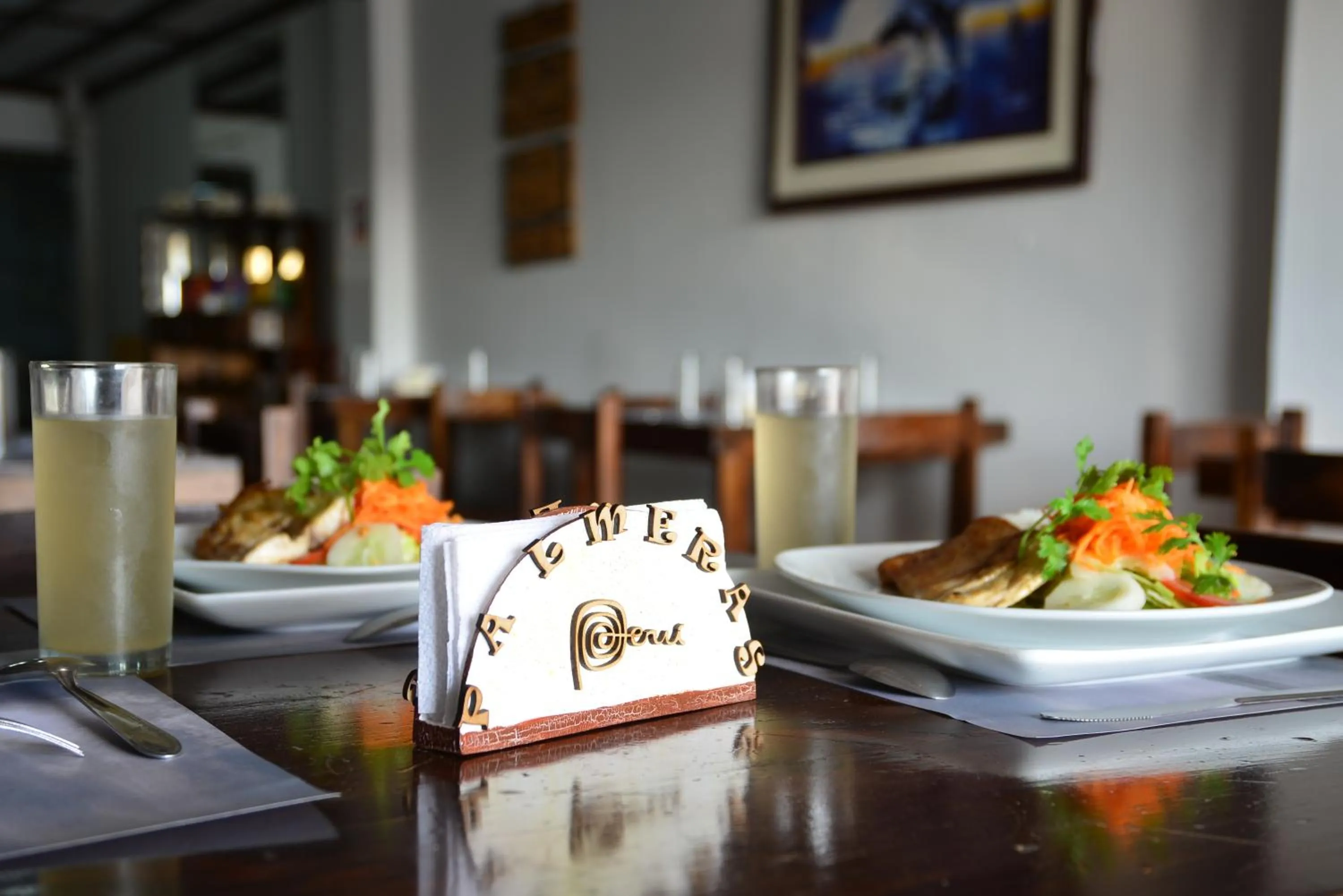 Restaurant/places to eat in Qallwa Asia