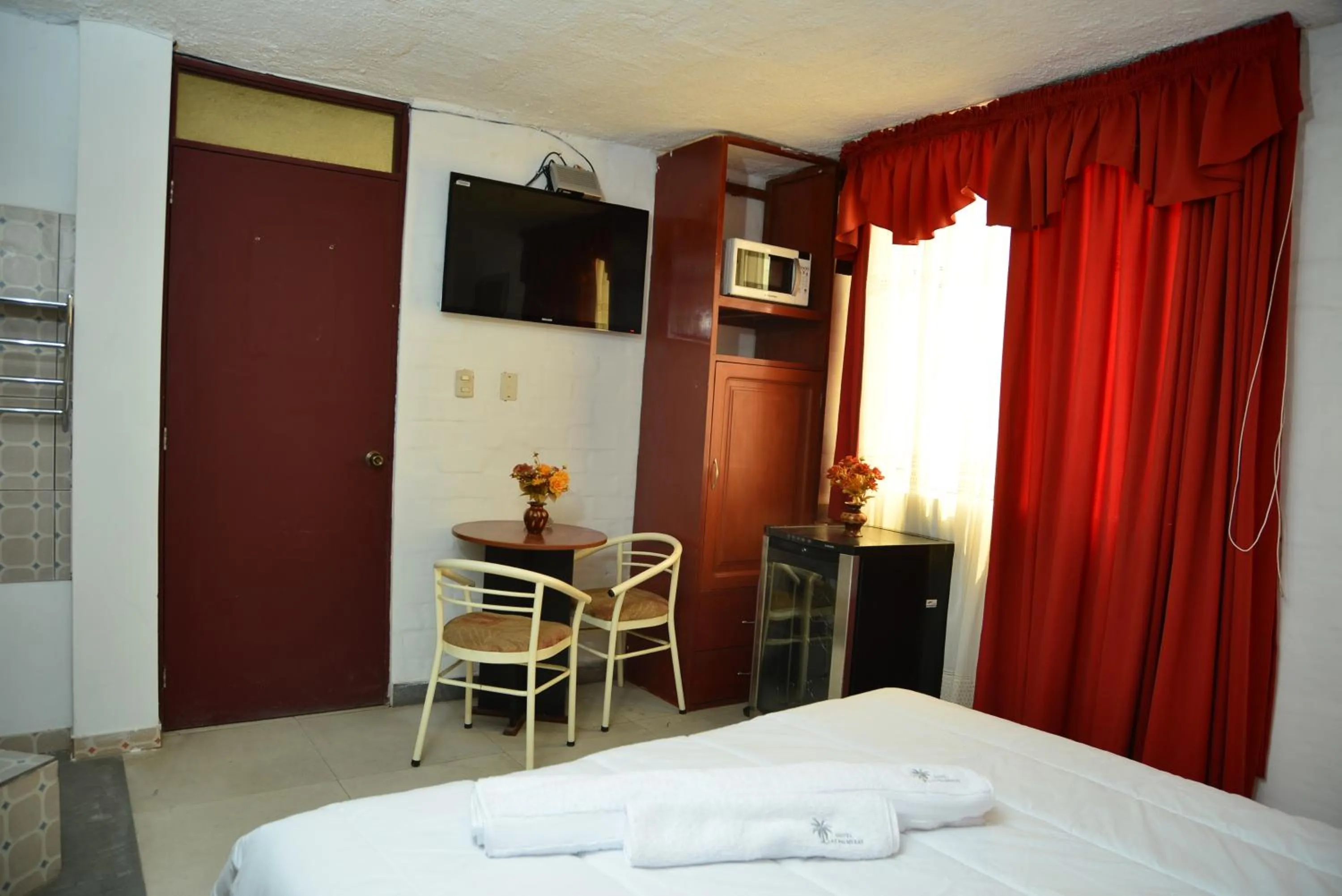 Photo of the whole room, Bed in Qallwa Asia