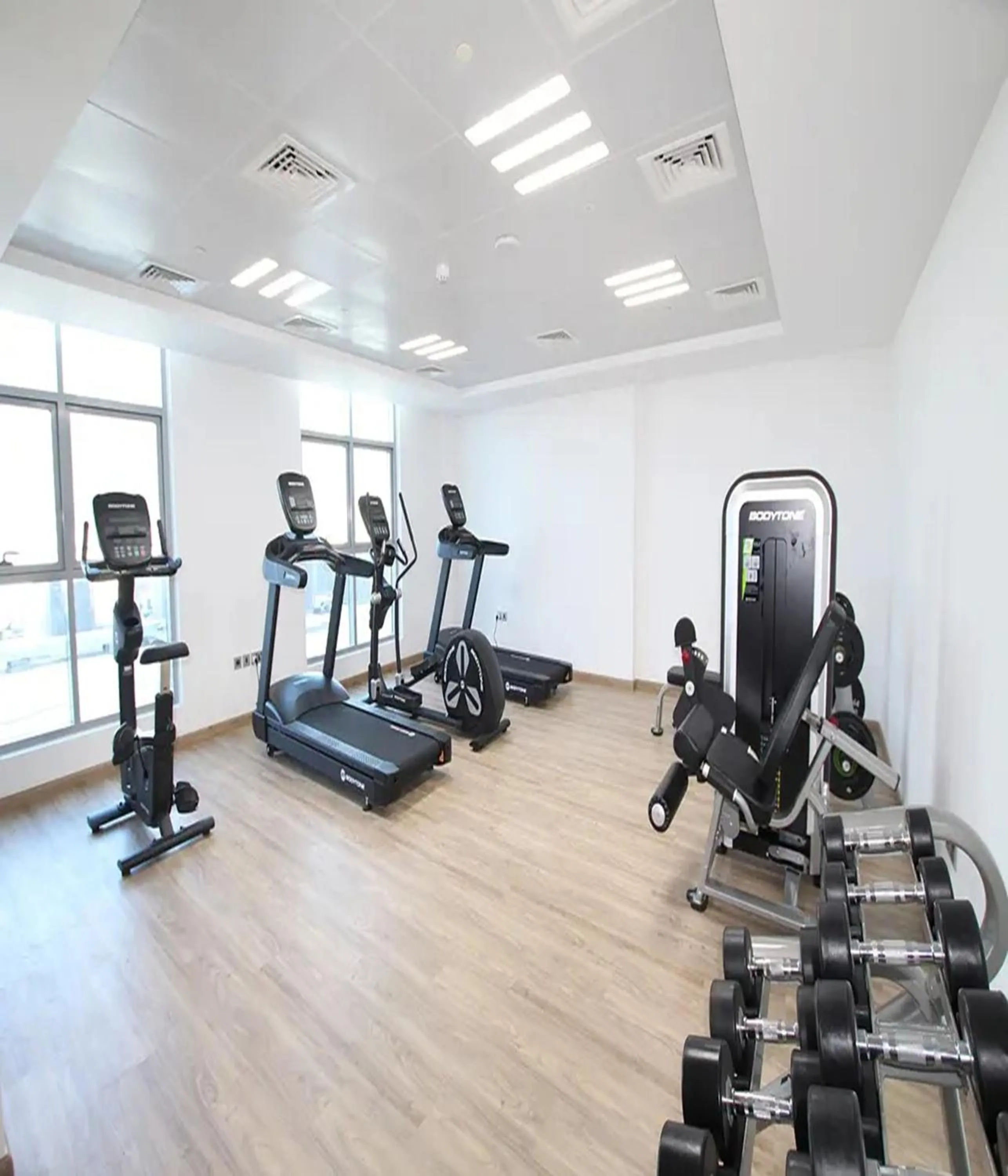 Fitness centre/facilities in Sunday Sheikh Zayed Road Concord Tower by Belvilla