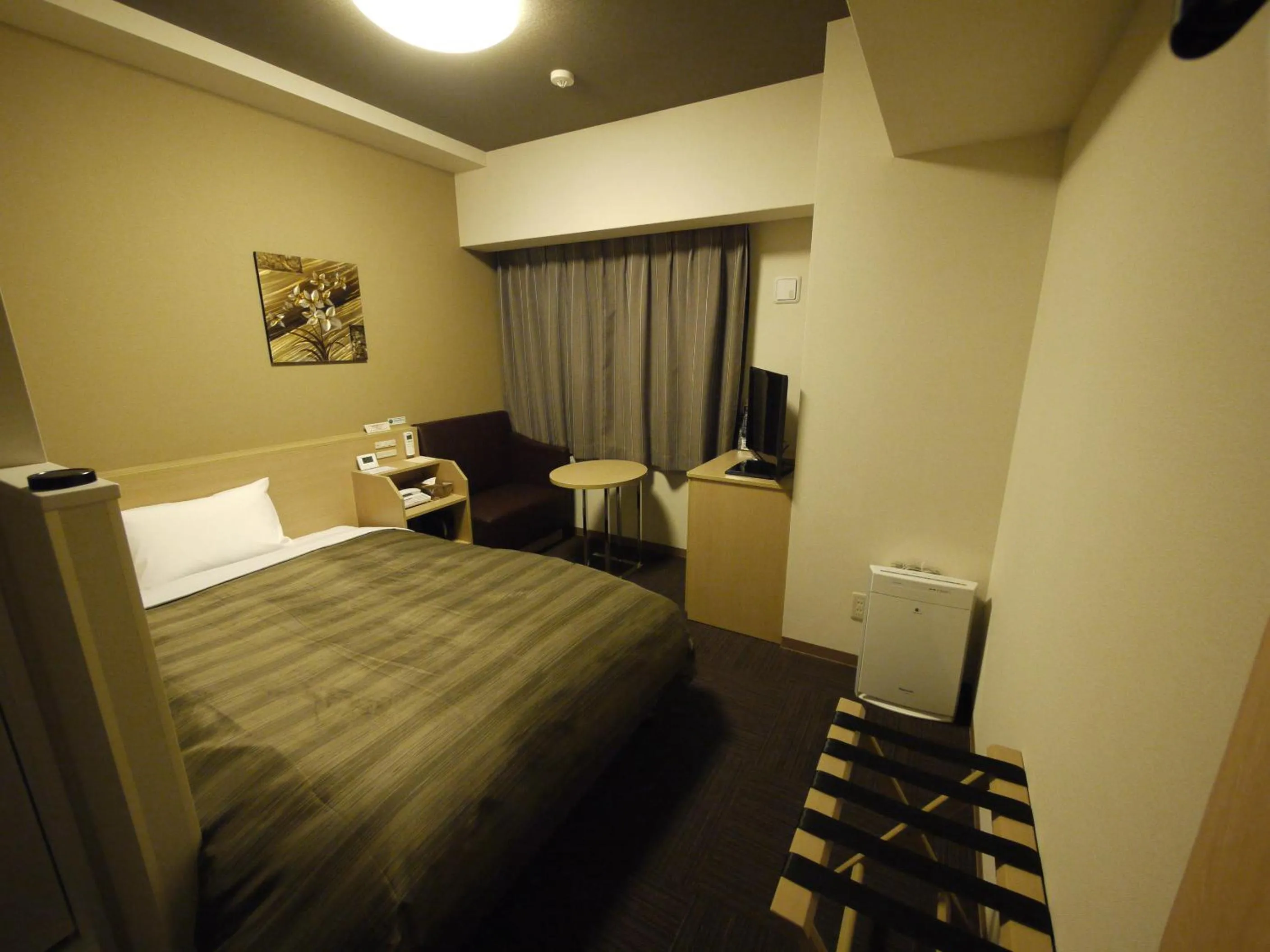 Bedroom, Bed in Hotel Route Inn Ishinomaki Chuo