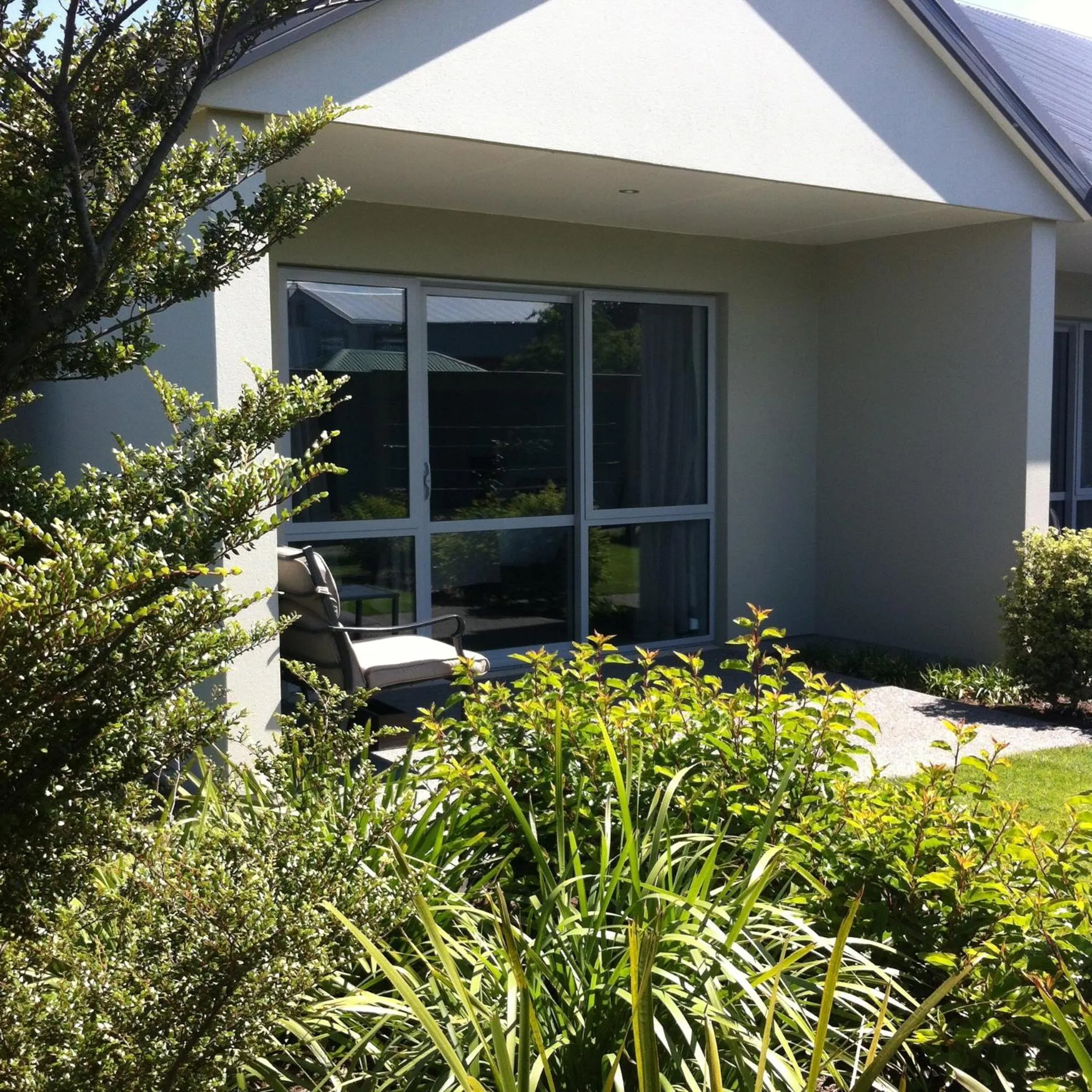 Area and facilities in Darfield Motel