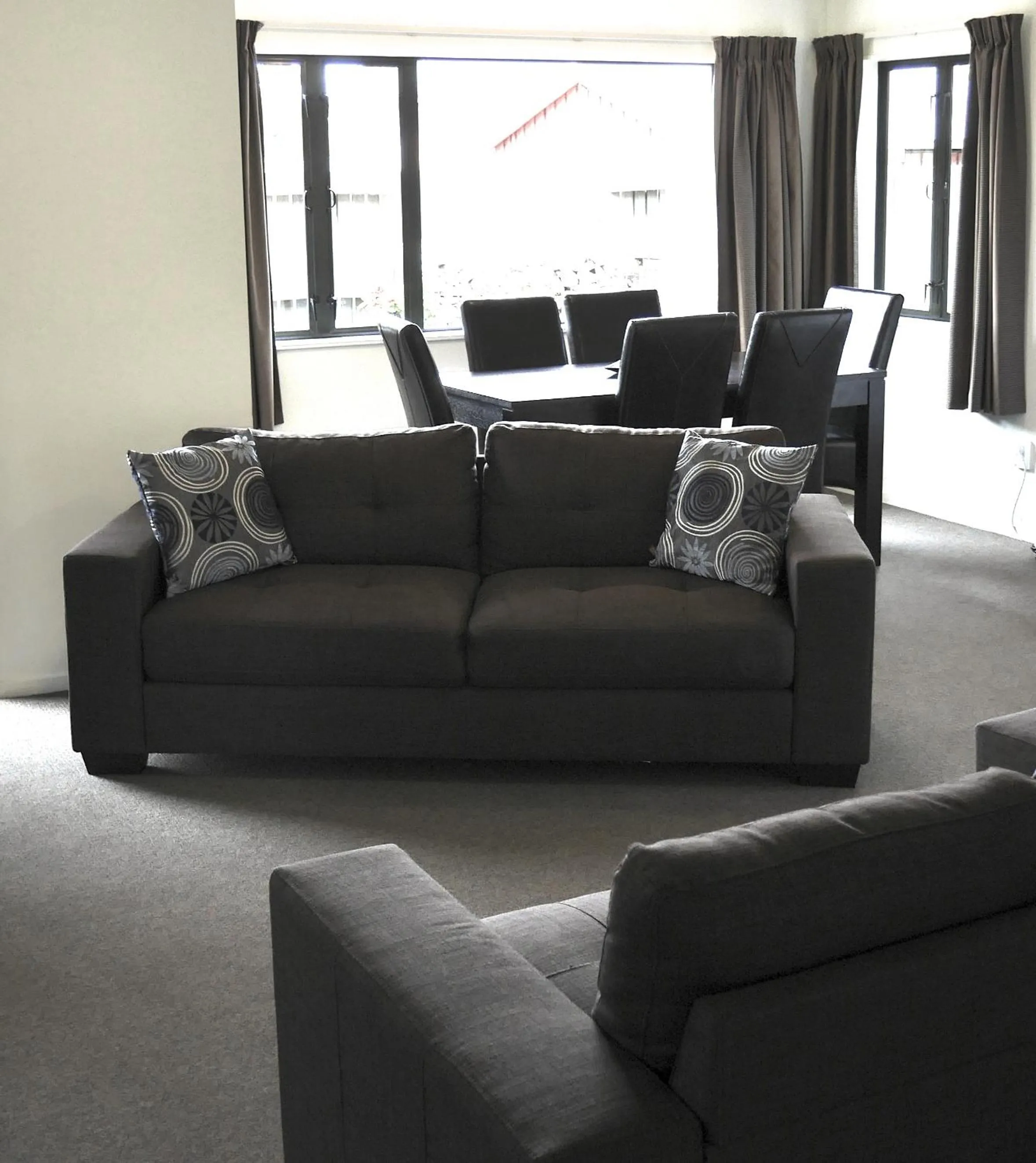 Living room in Darfield Motel