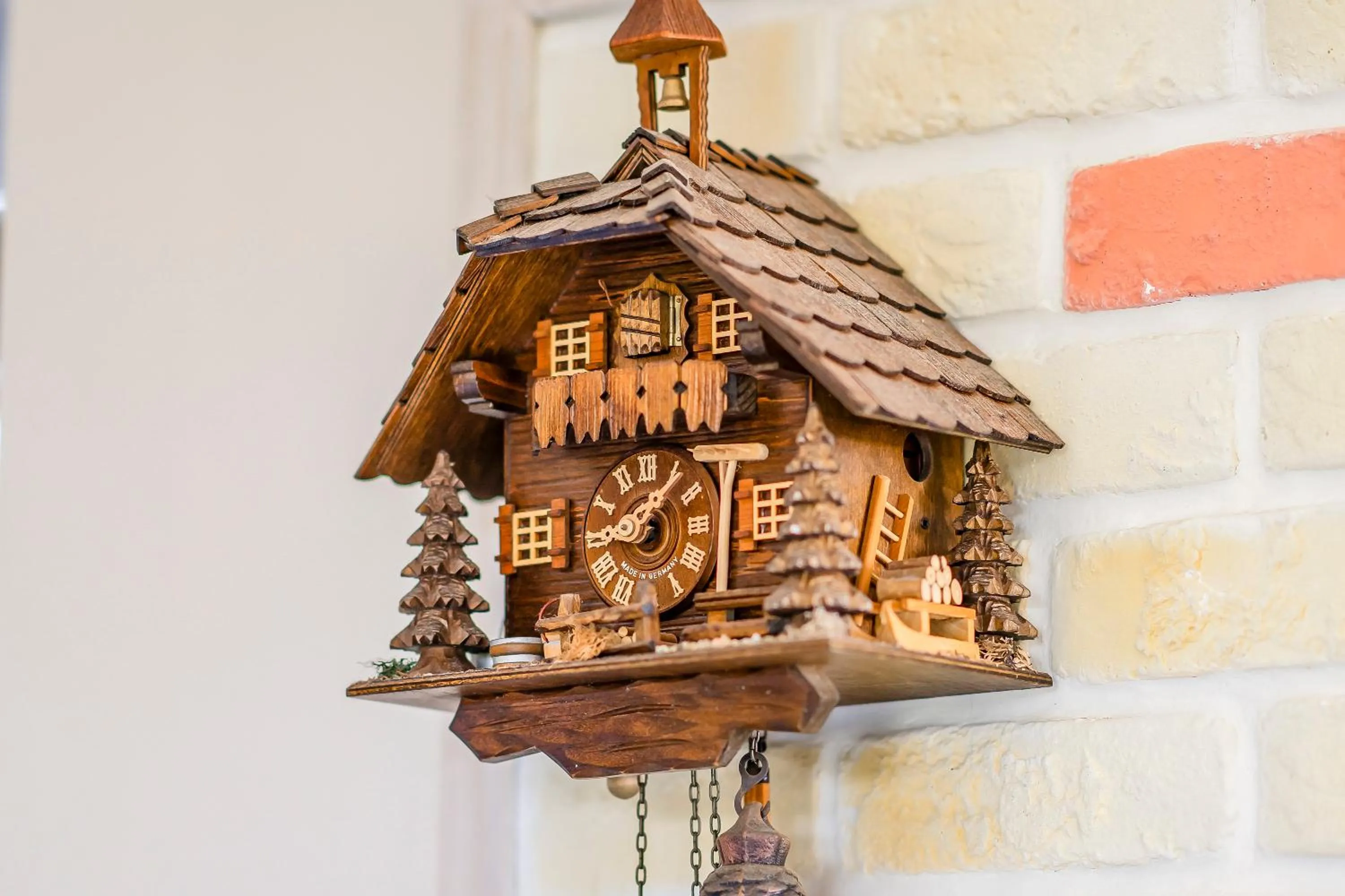 Decorative detail in Kavana Cottage