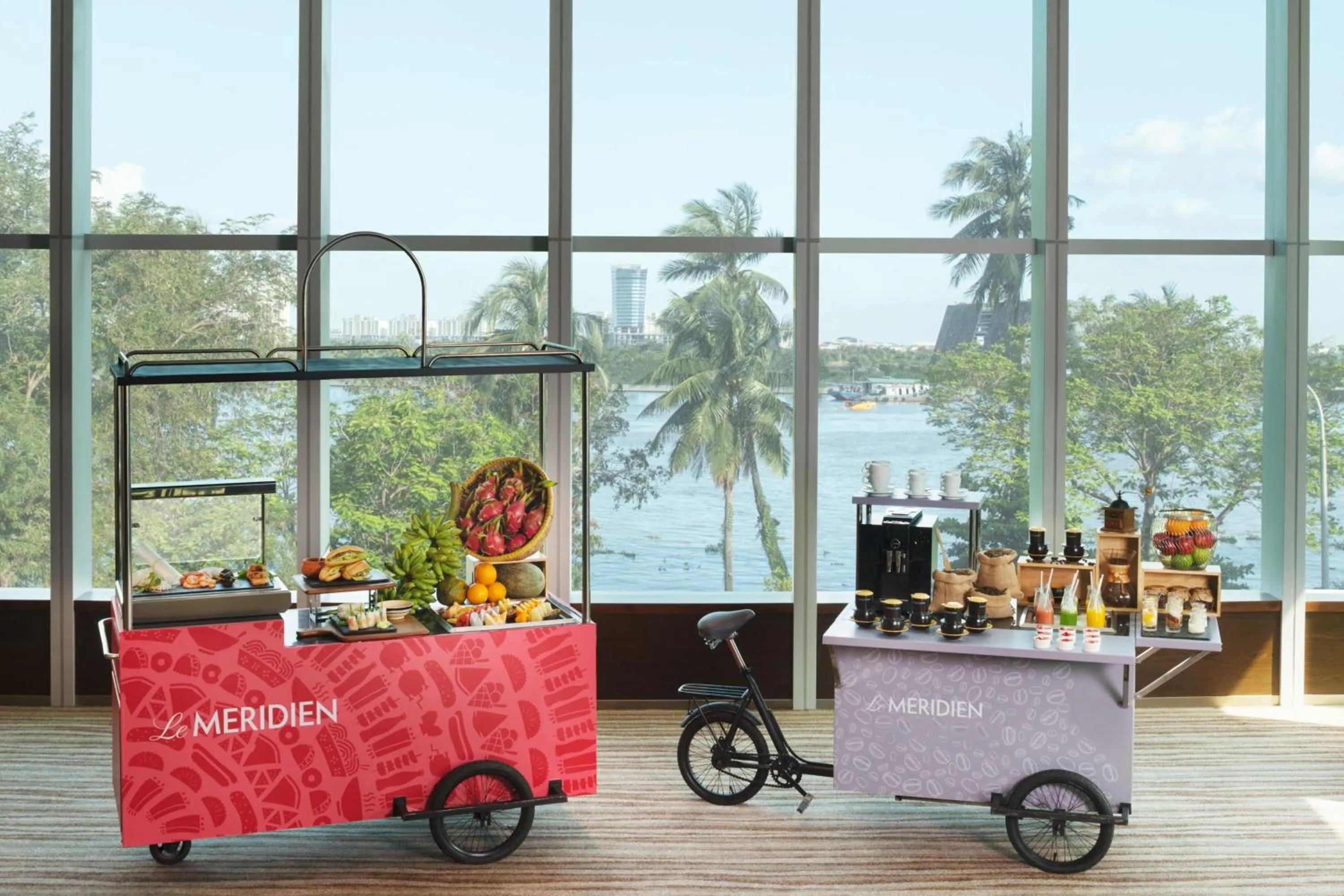 Meeting/conference room in Le Meridien Saigon