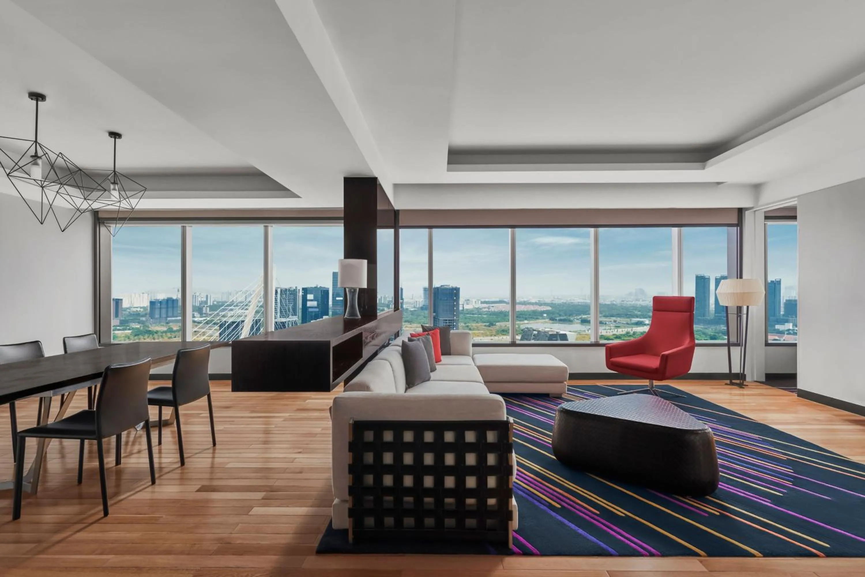 Living room in Le Meridien Saigon