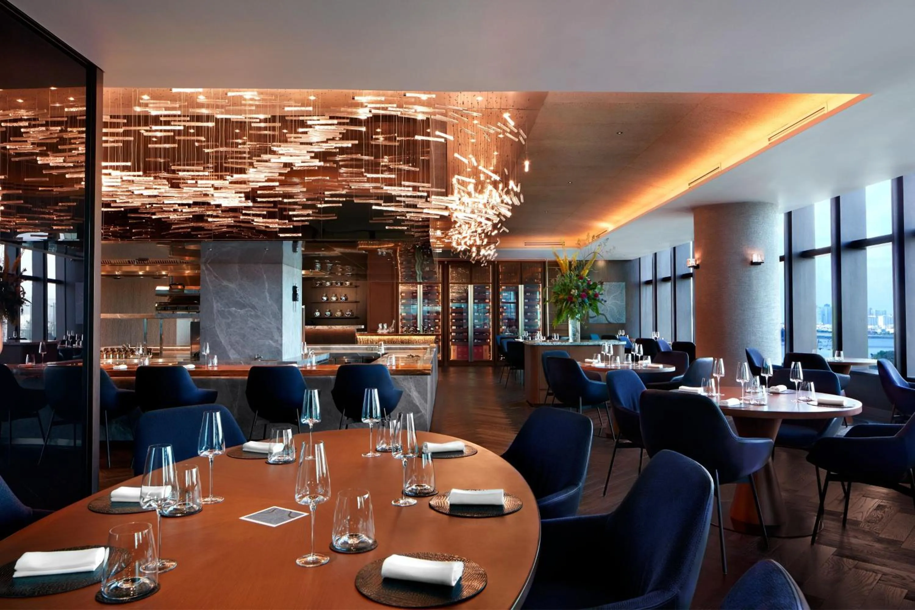 Restaurant/places to eat in Le Meridien Saigon